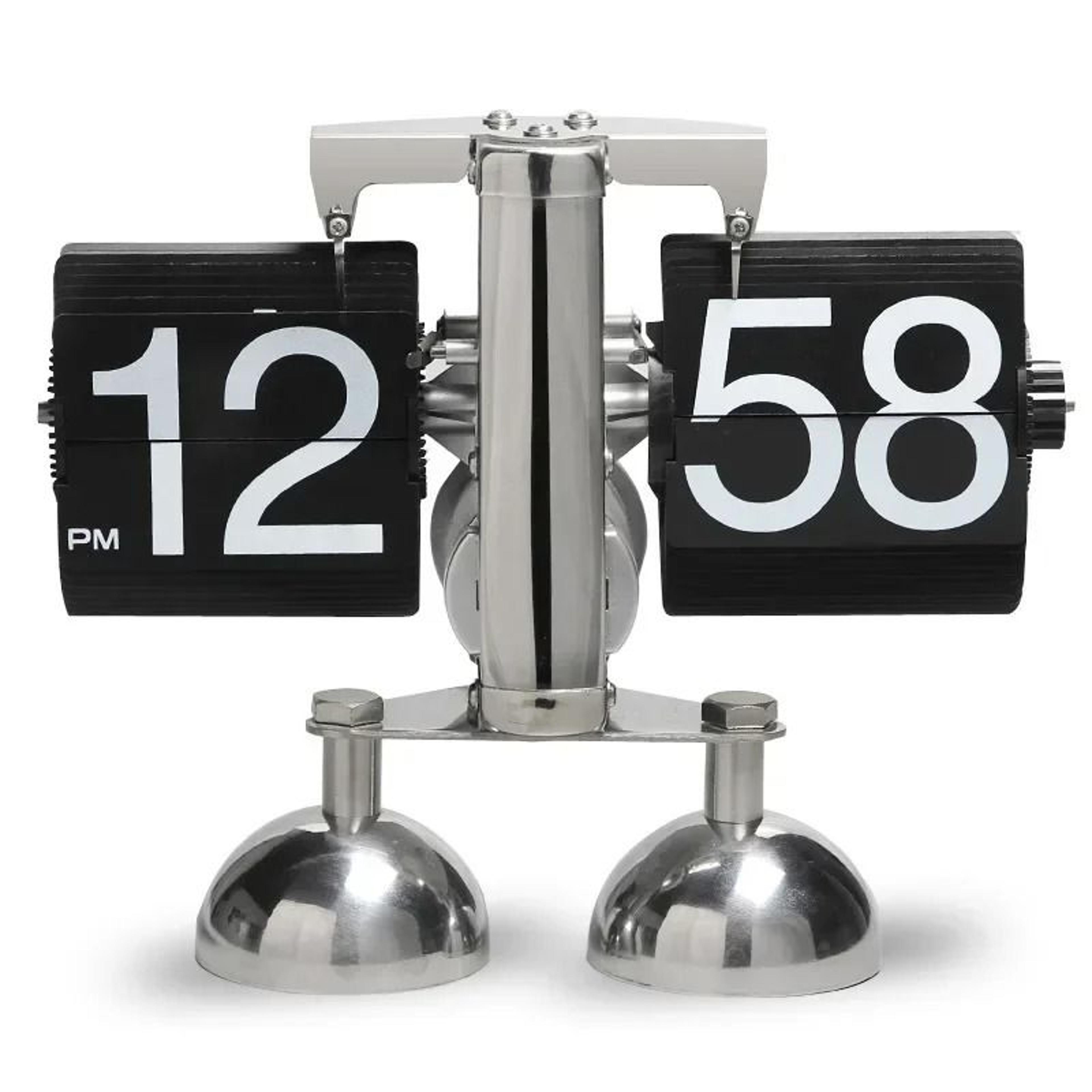 Nordic Retro Automatic Flip Desk Clock With Large Number Display 4