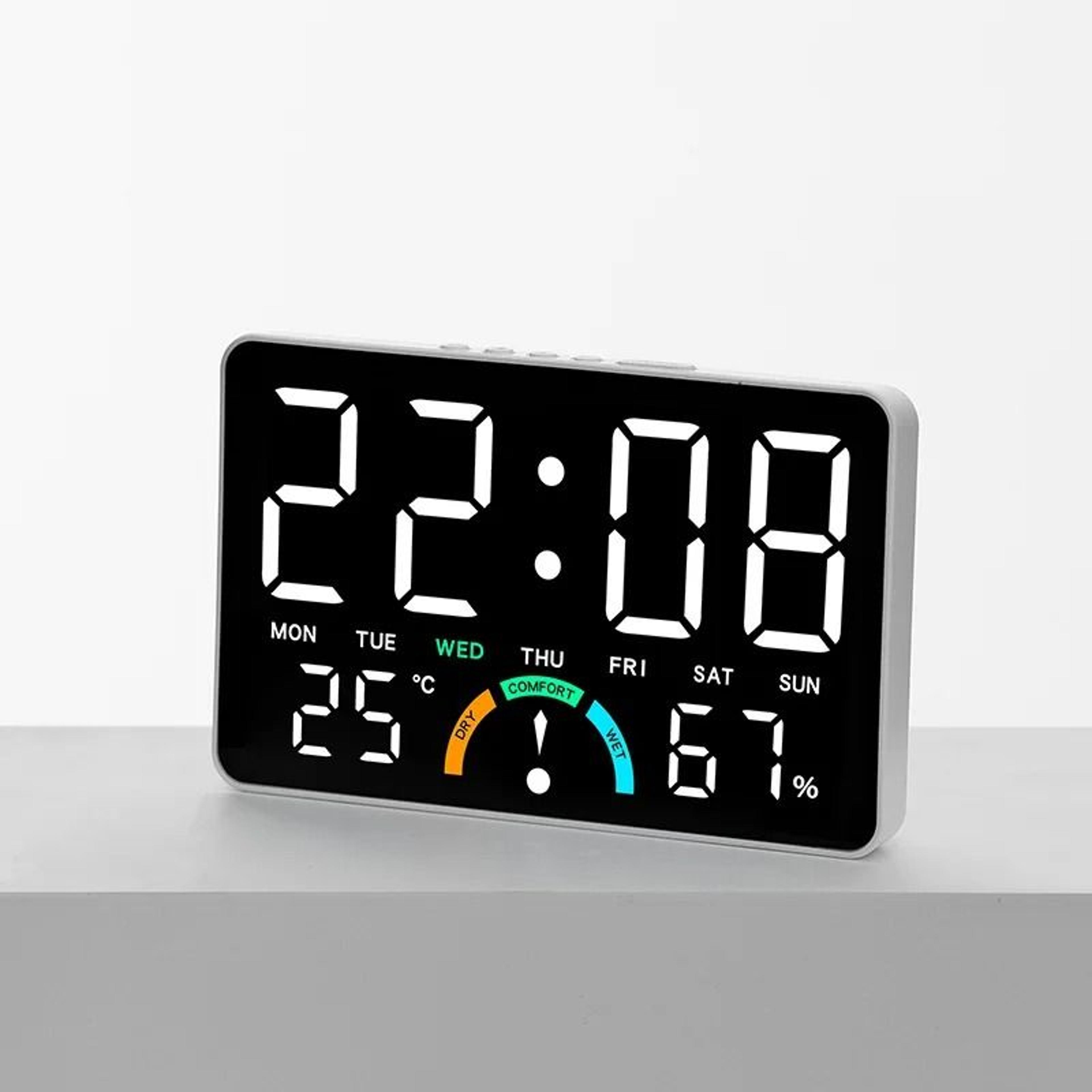 Smart Digital Alarm Clock With Temperature Humidity And Auto Dimming 12