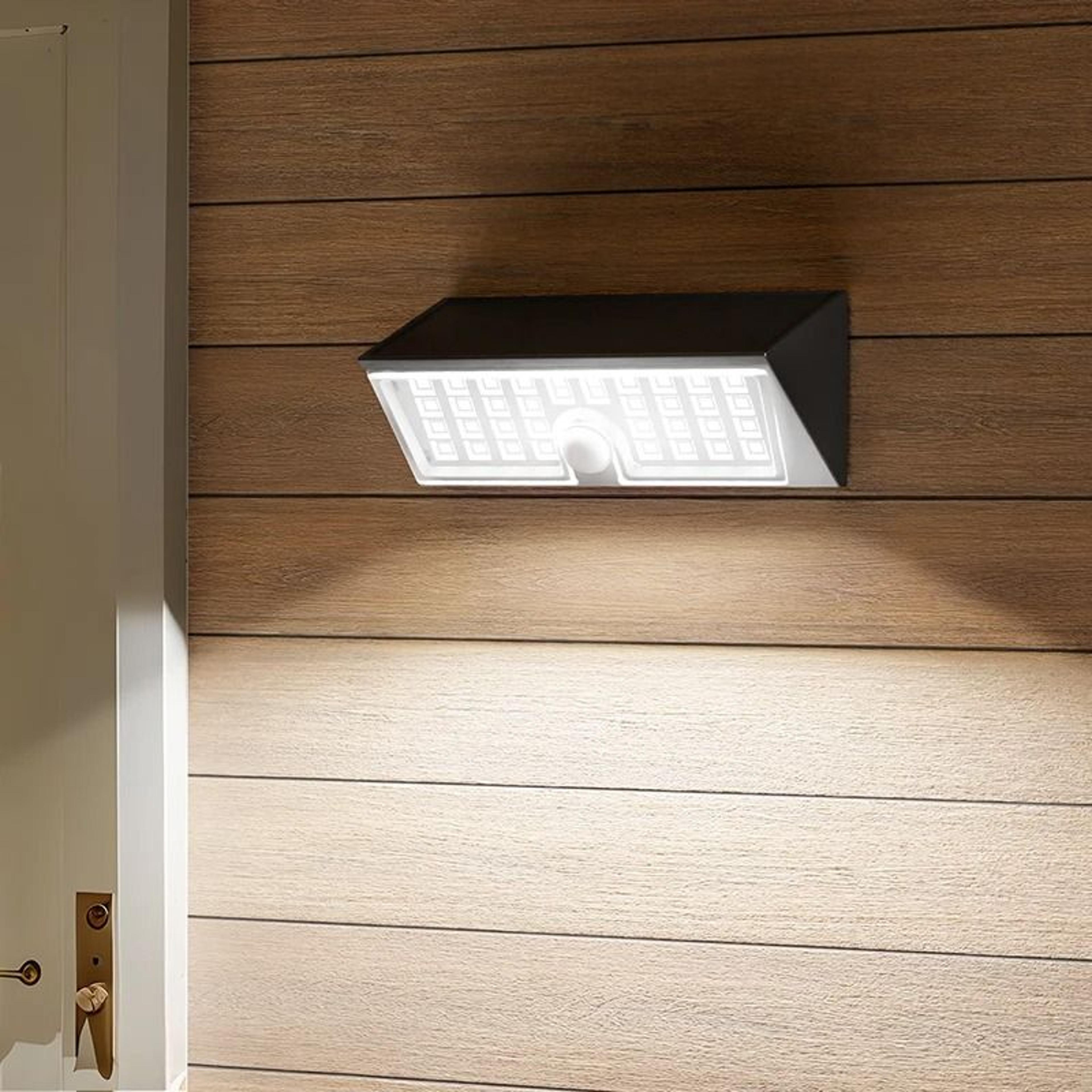38 led solar motion sensor light with 270° wide angle
