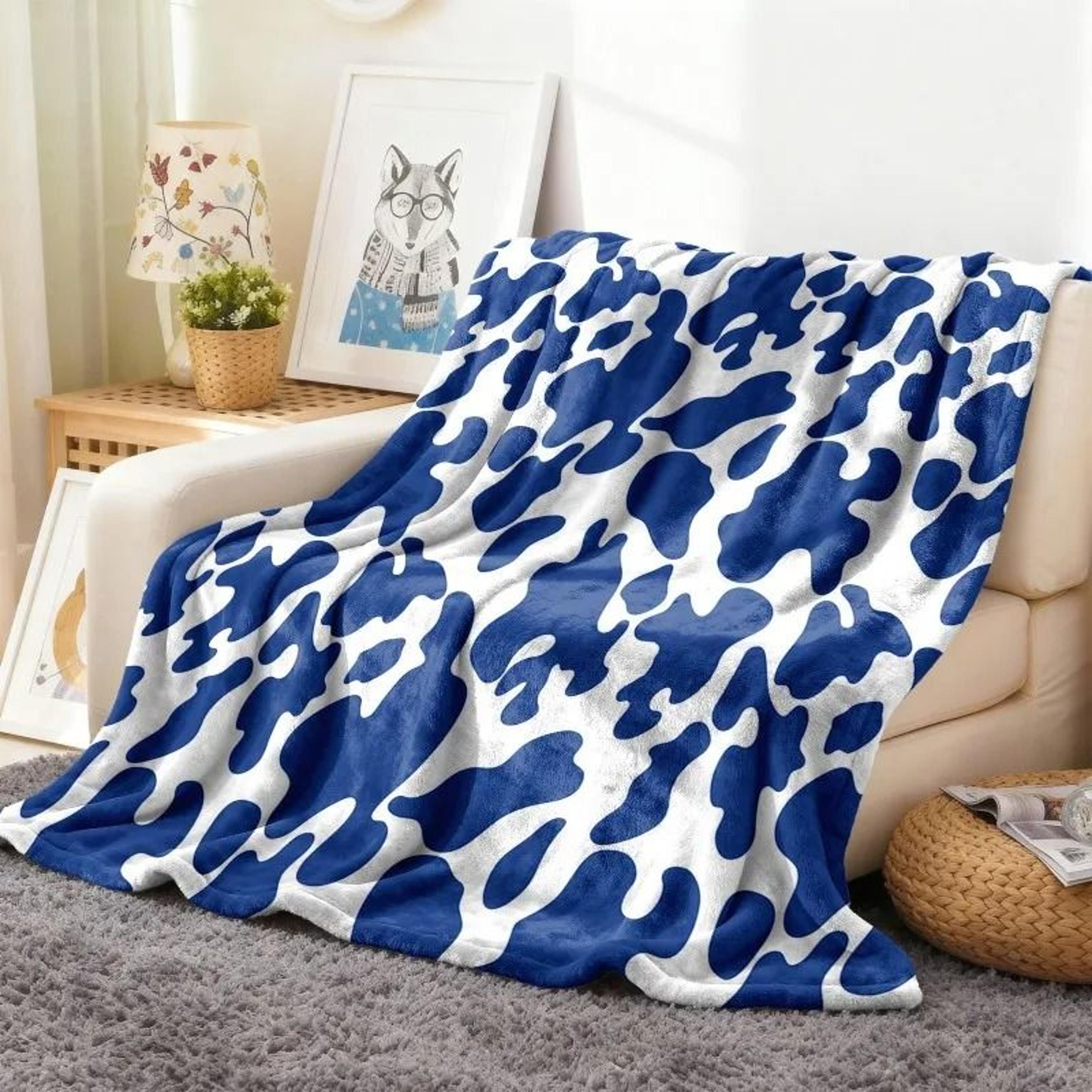 Cow Print Flannel Throw Blanket Soft Lightweight All Season Blanket 4