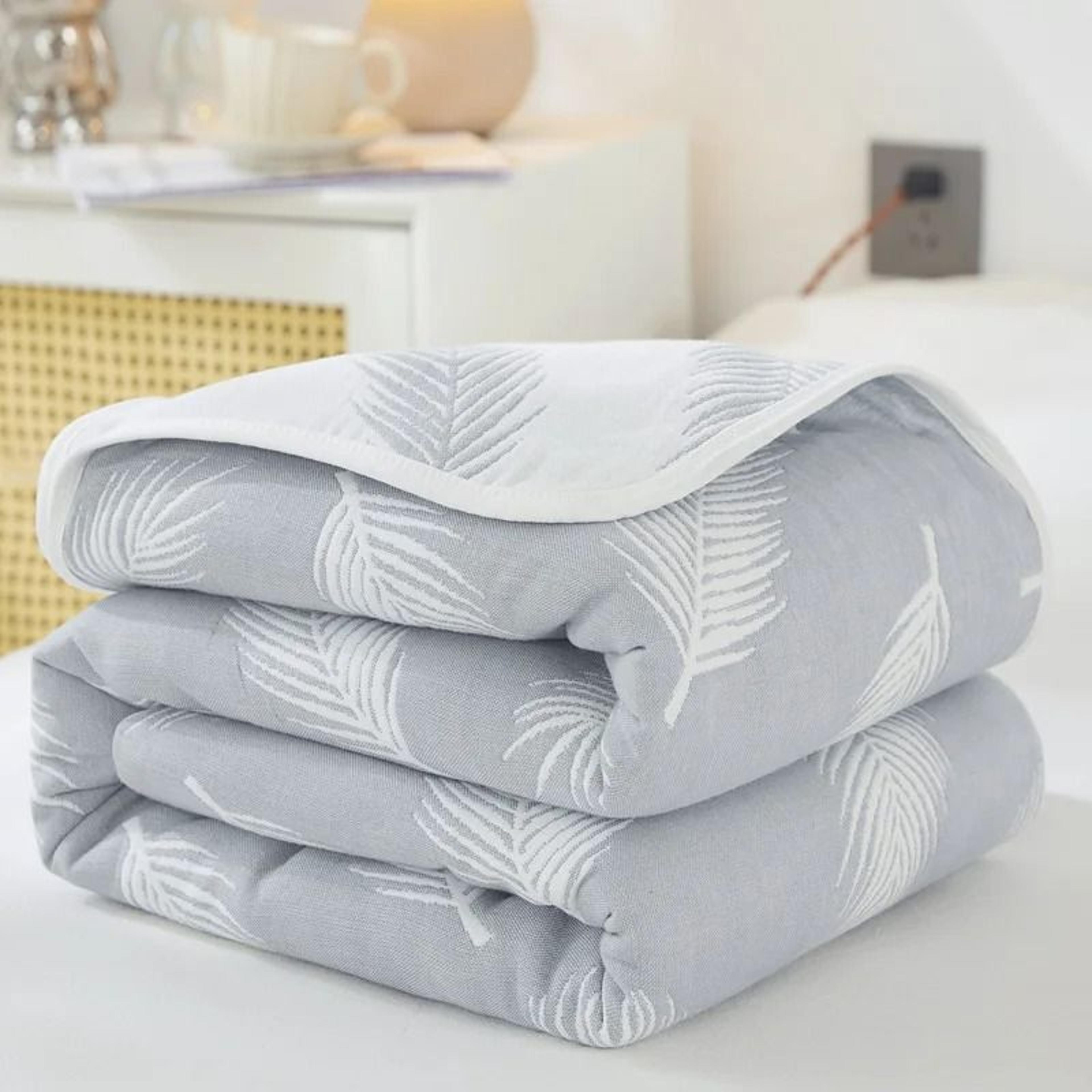 6 Layer Cotton Muslin Blanket Breathable Summer Throw 2