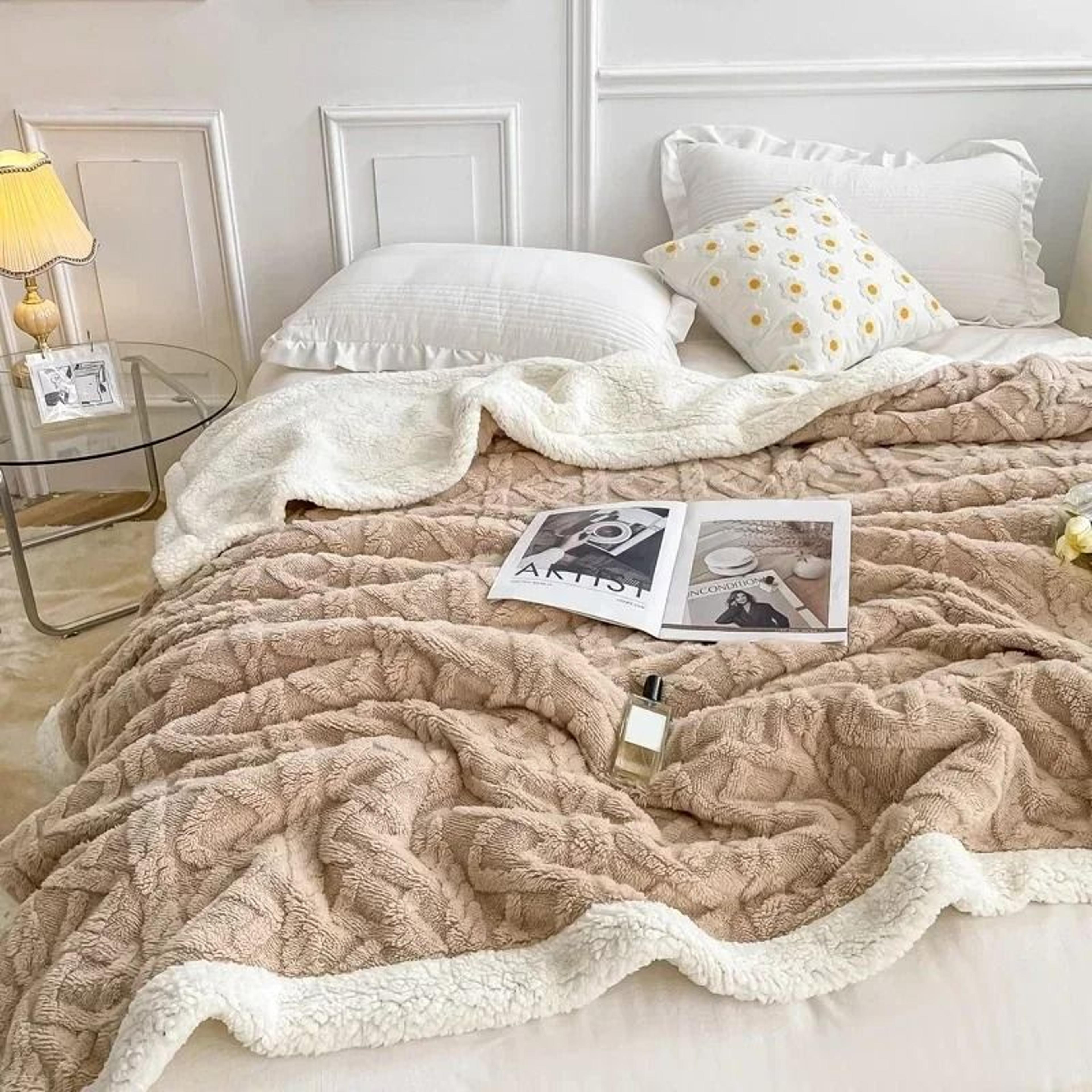 Soft Plaid Winter Fleece Blanket Warm Plush Sofa Bed Throw 12