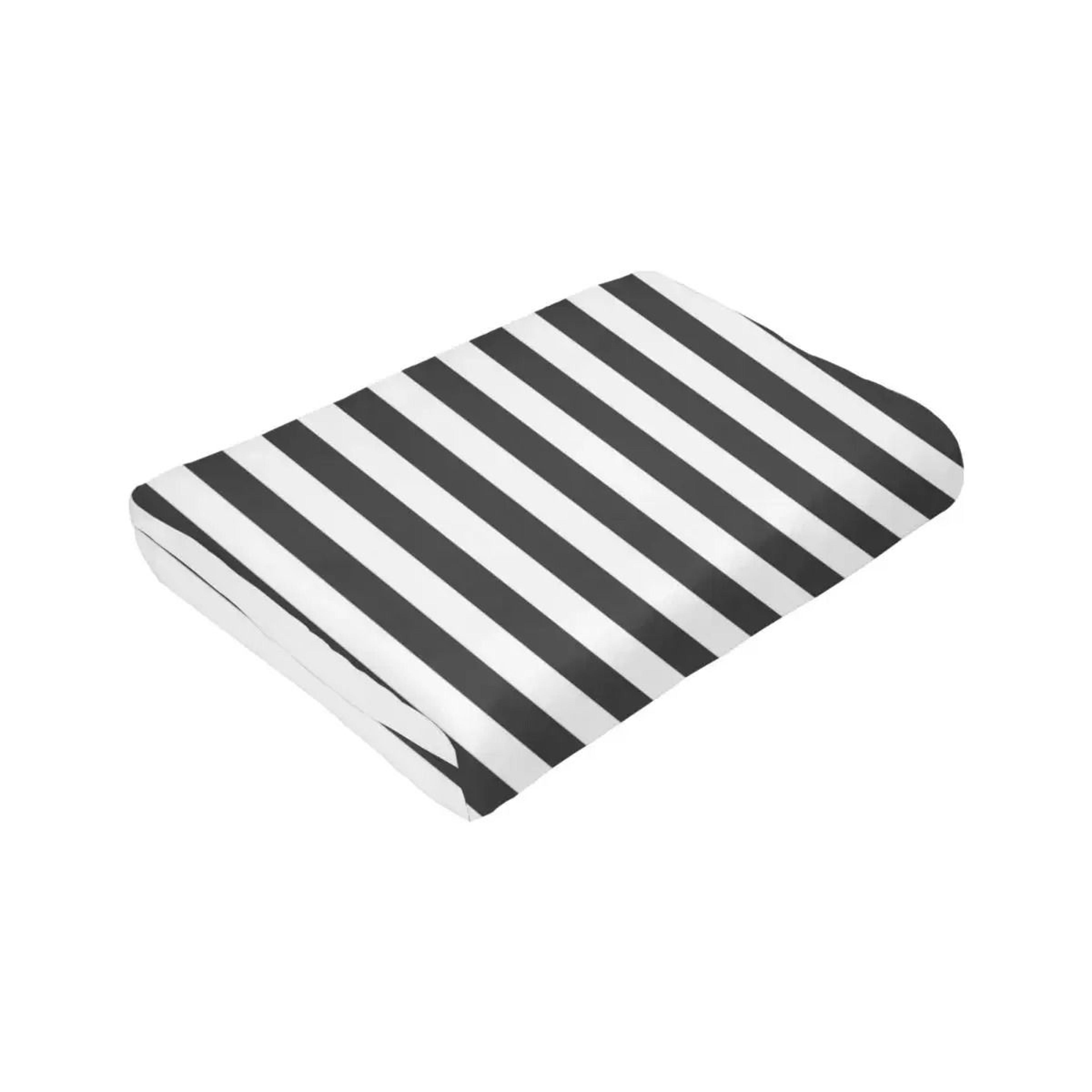 Black And White Striped Halloween Throw Blanket 4
