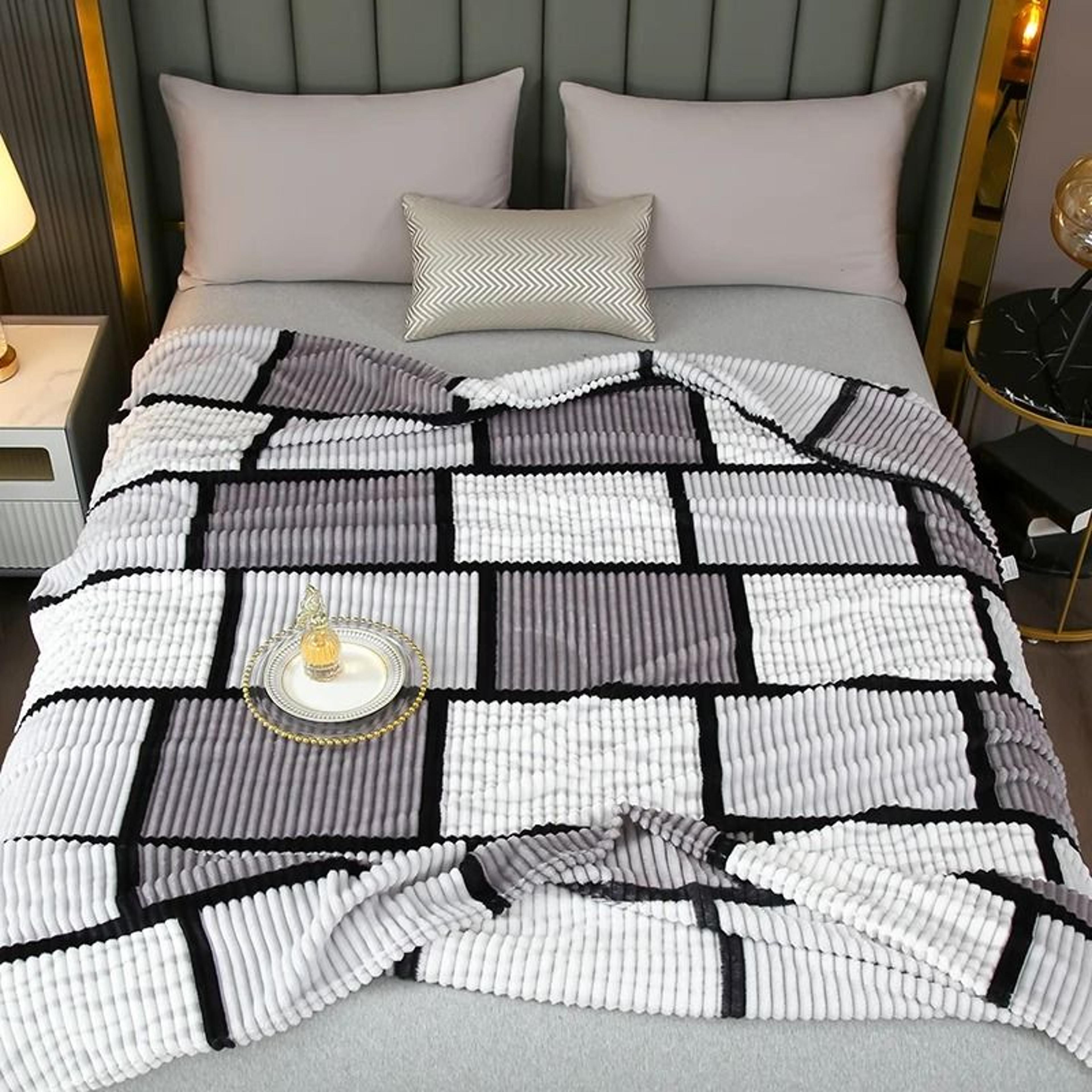 Soft Flannel Fleece Bed Blanket Warm King Queen Sofa Throw 10