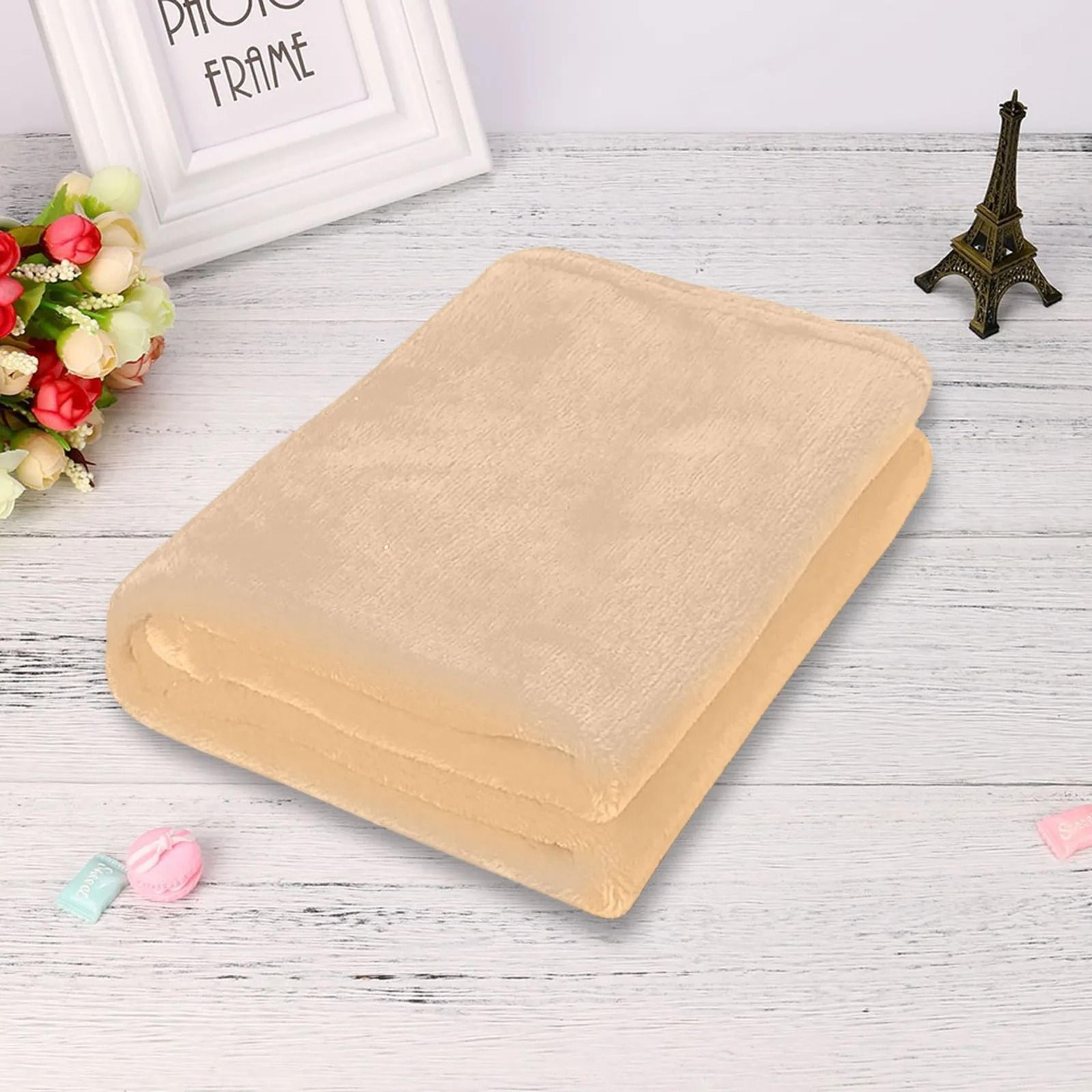 50 X 70 Cm Microfiber Fleece Throw Blanket Soft Warm Couch Blanket 8