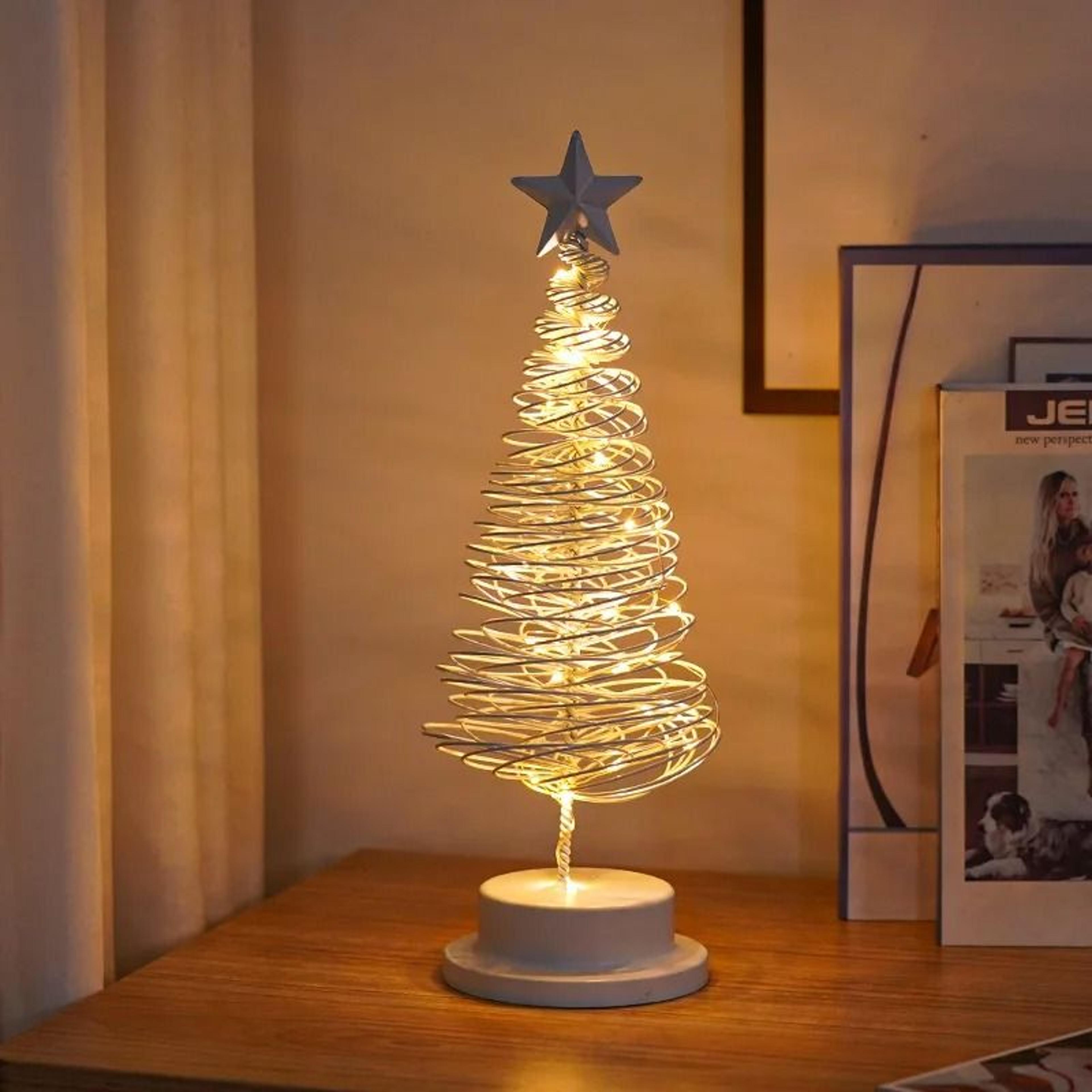 Elegant Wrought Iron Christmas Tree Tabletop Ornament For Holiday Decor 4