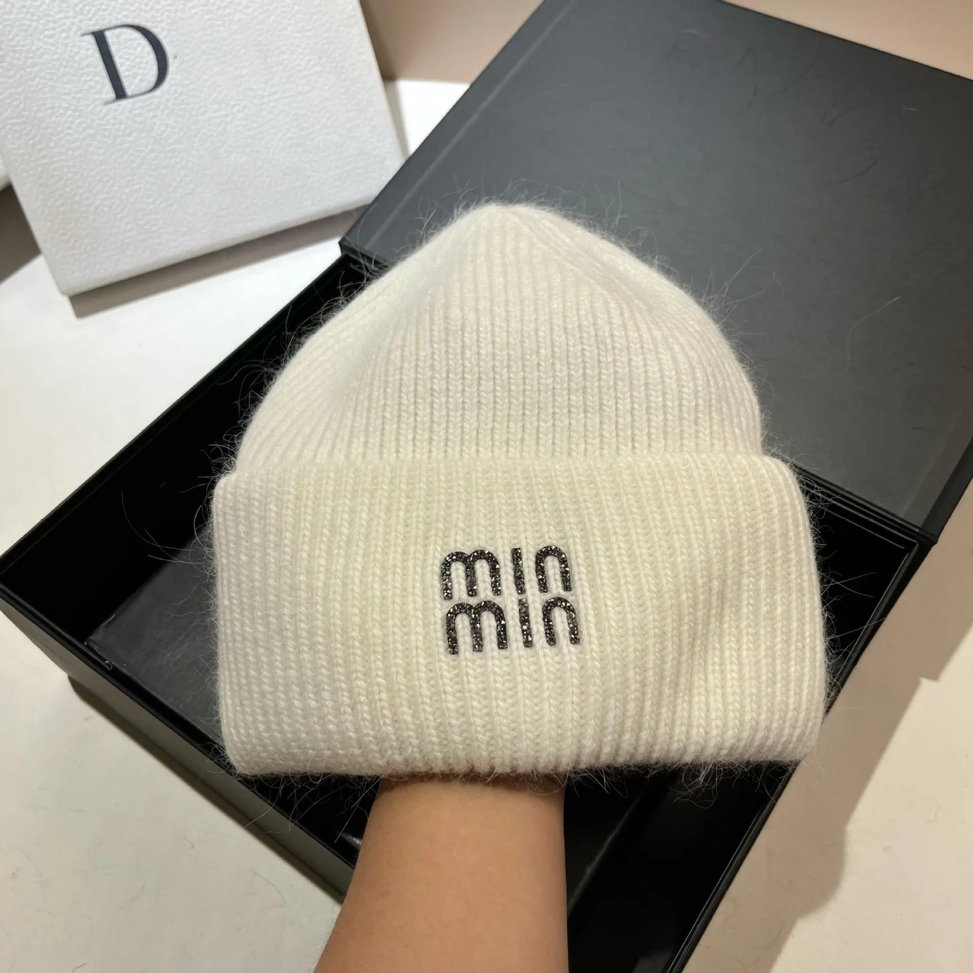 Cozy Korean Style Double Rolled Brim Knit Beanie For Winter Warmth 15