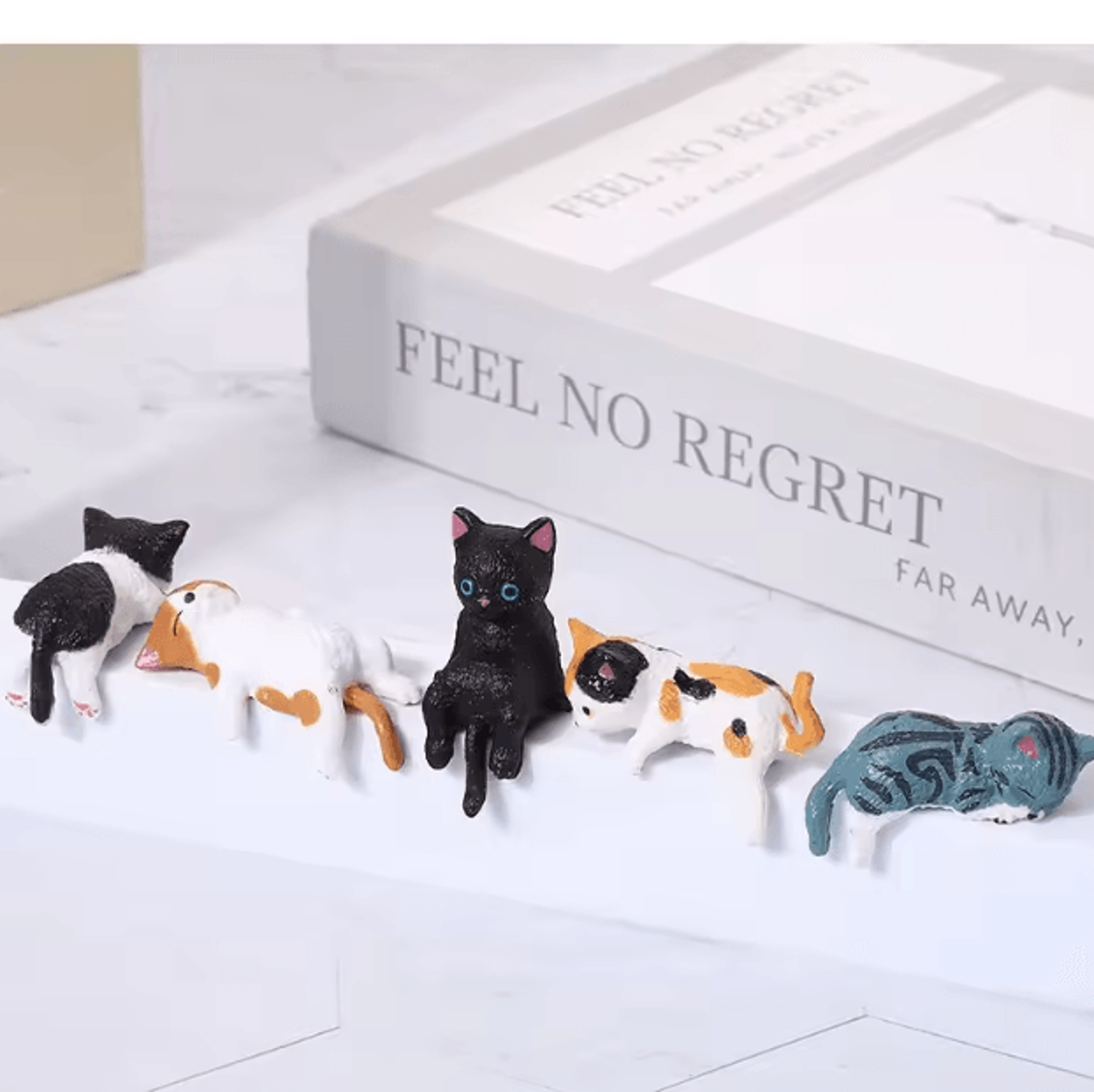 Kawaii Cat Screen Sitter Set  Cute Mini Monitor Companion Desk Decor 5Pack 4