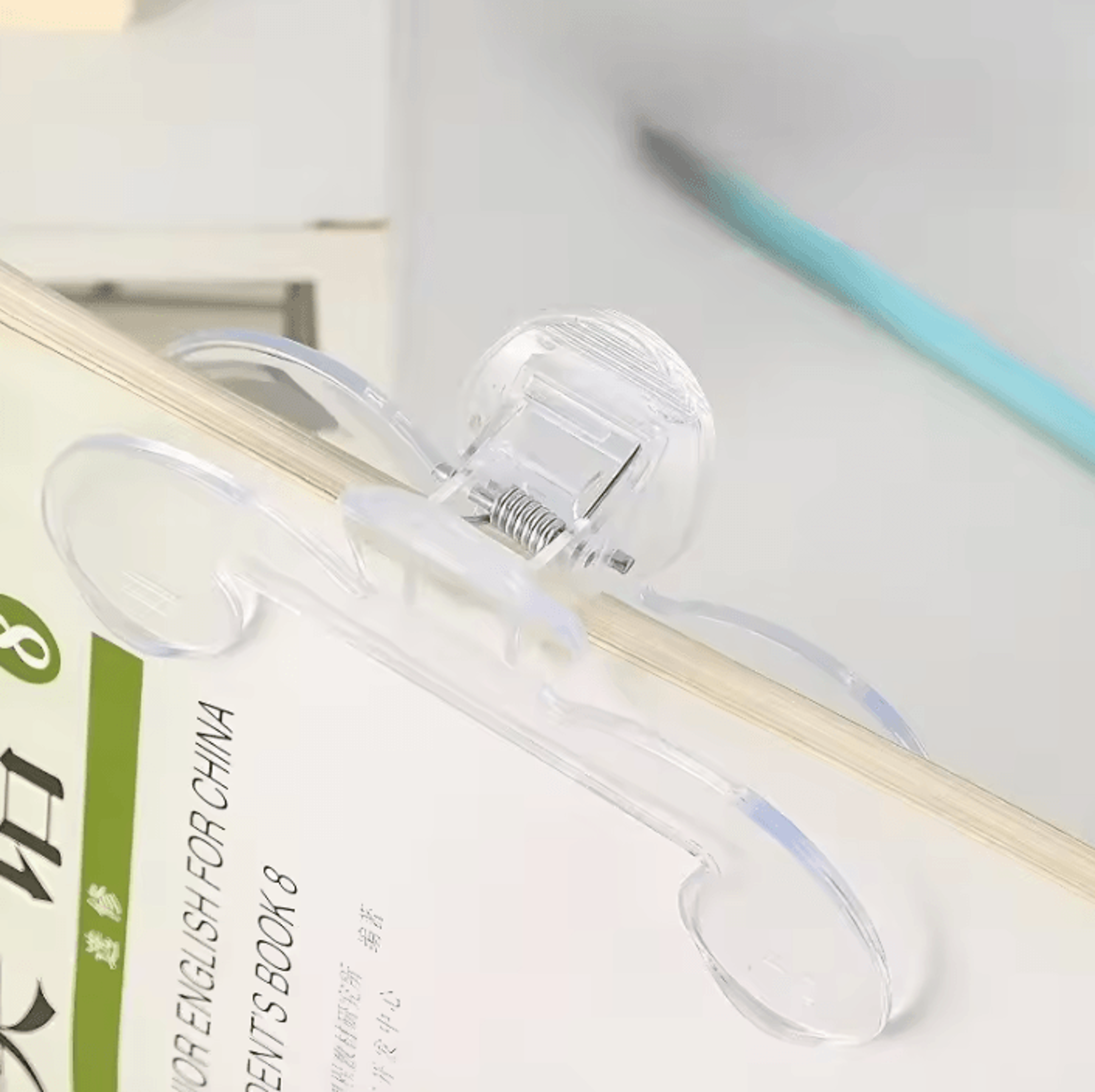 Transparent Book Clip With Reading Stand  Page Holder 4