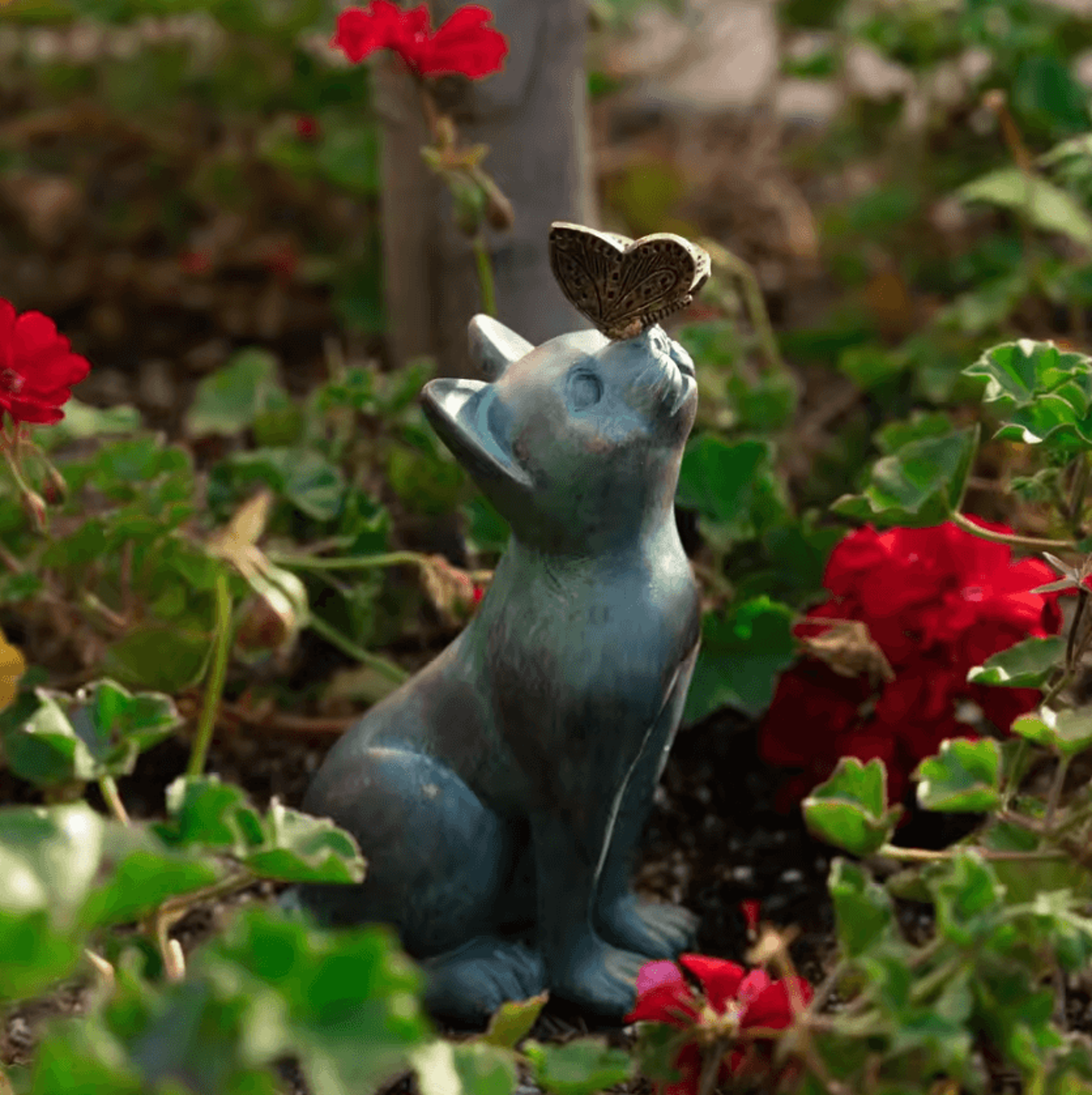 Cute Resin Cat Garden Statue With Butterfly Outdoor Ornament 2