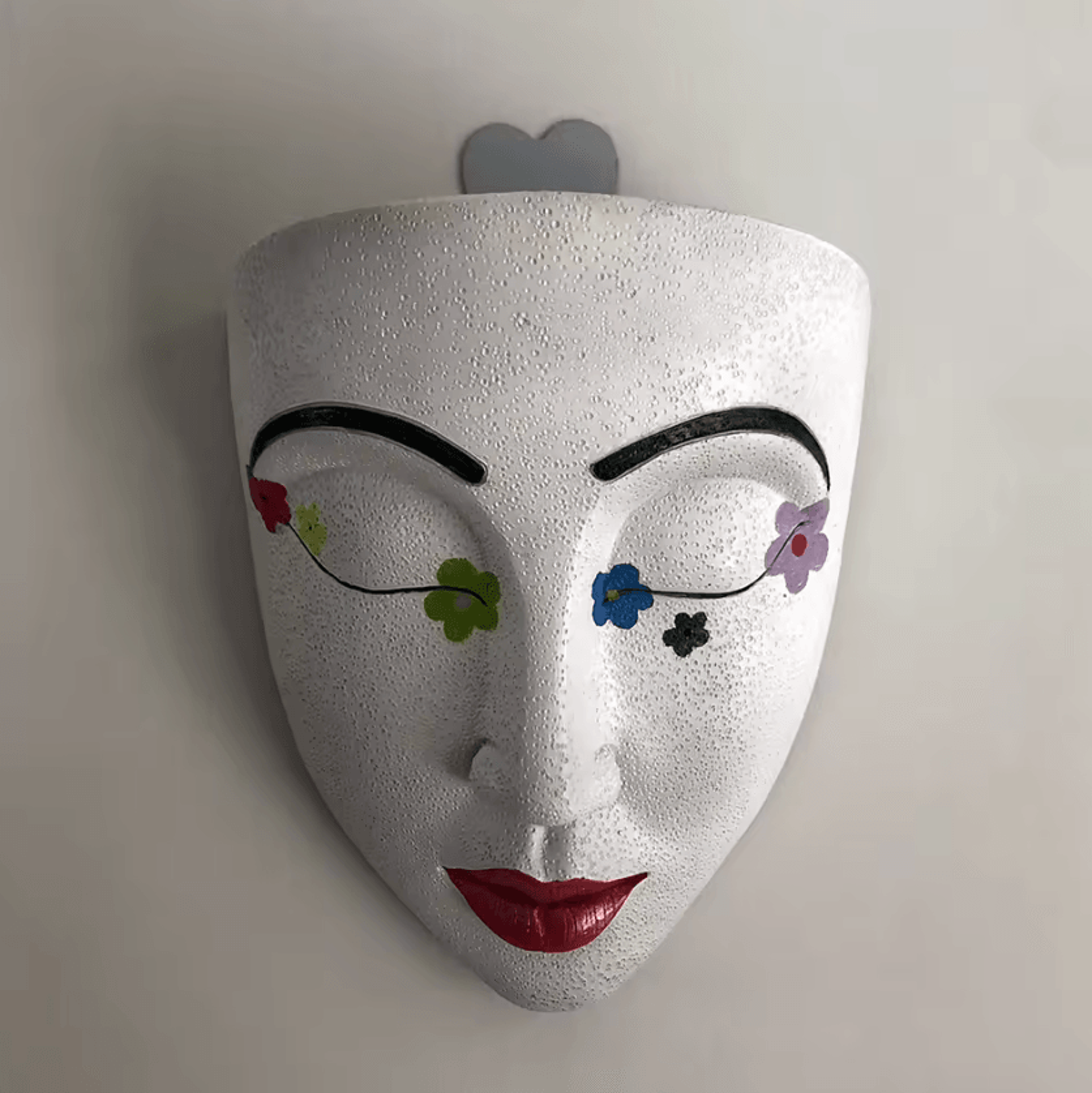 Resin Human Face Wall Hanging Planter For Indoor And Outdoor Decor 3