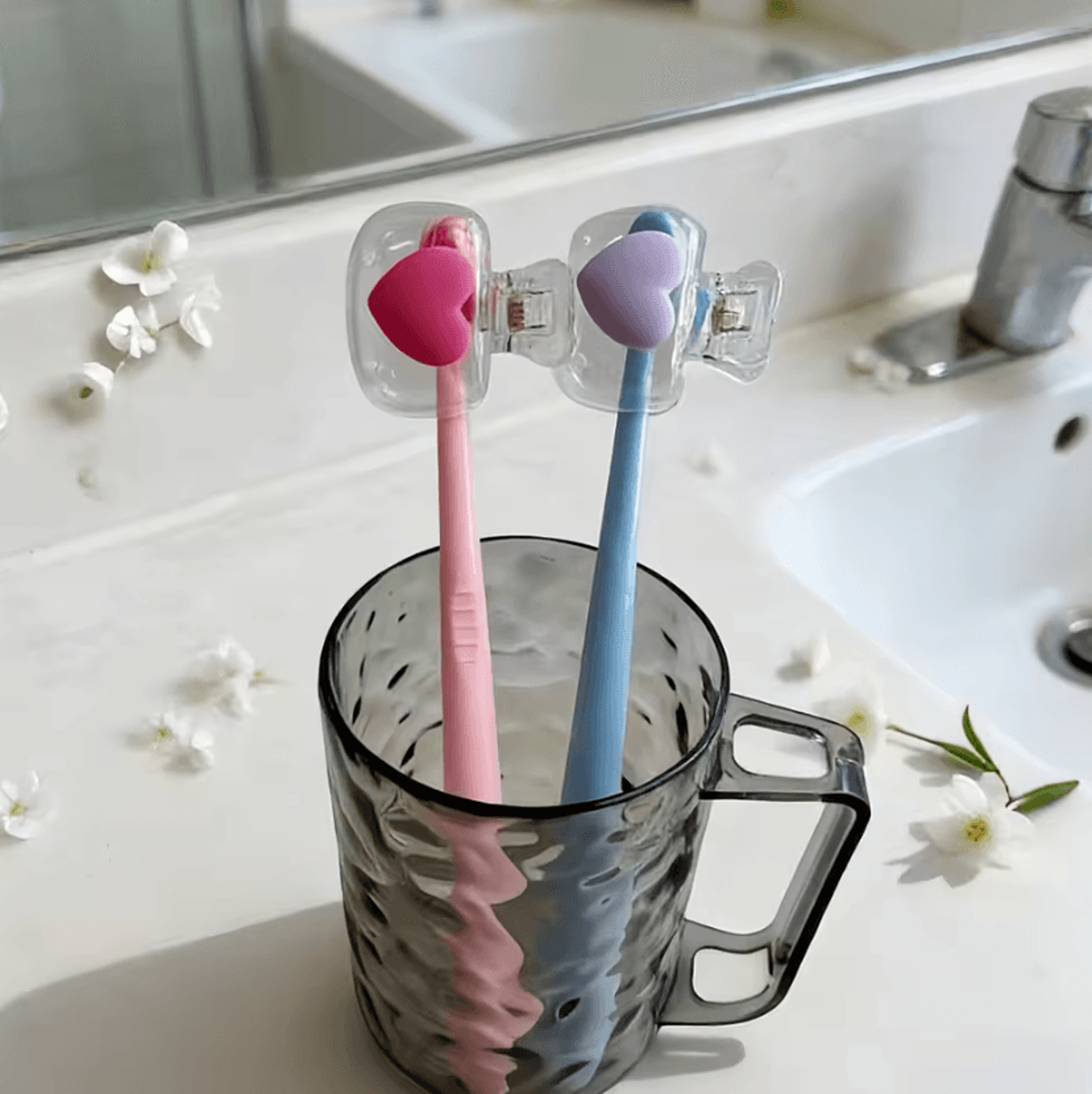 portable toothbrush head covers and protector clips