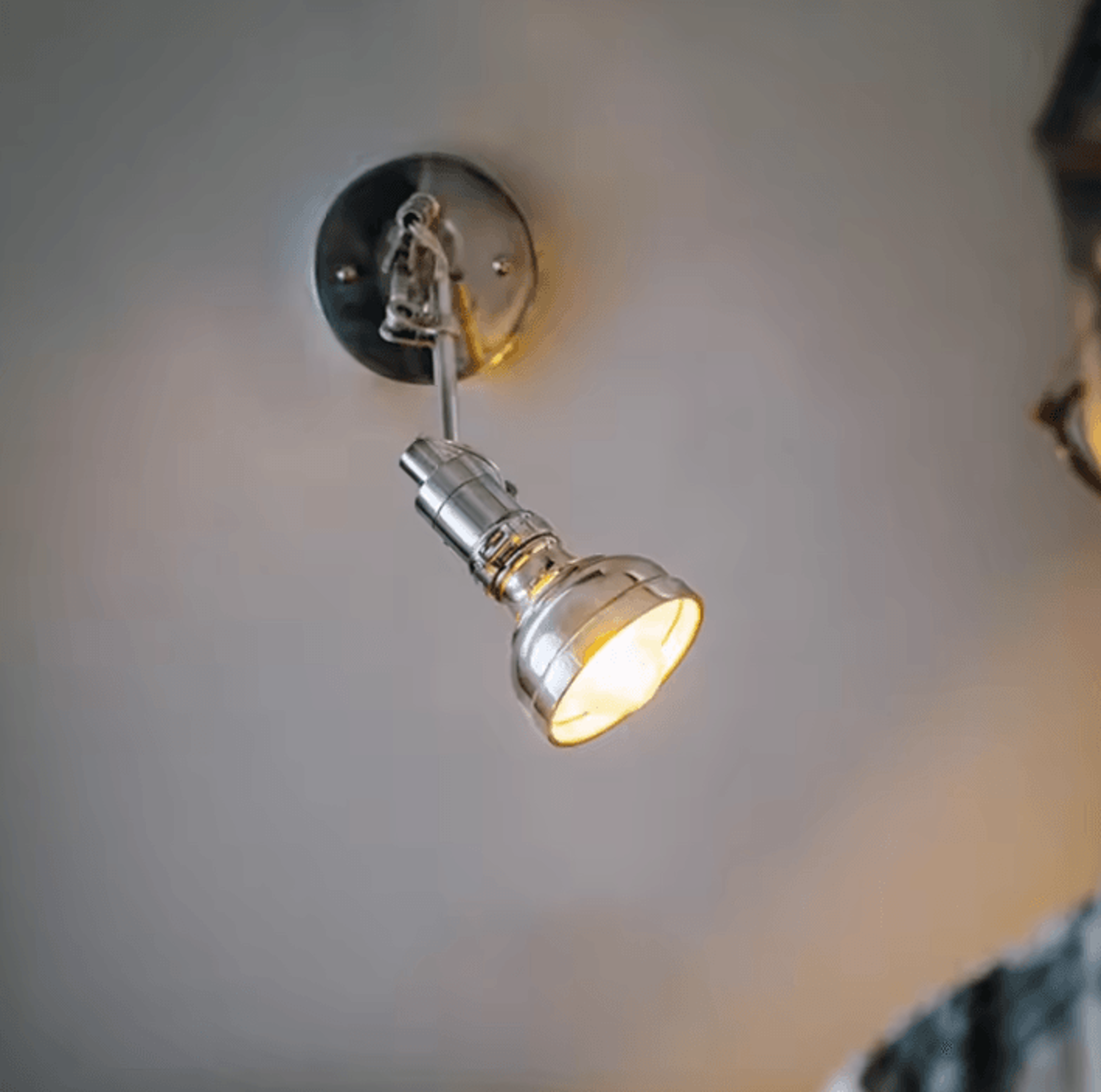 American Chrome E14 Wall Sconce 1