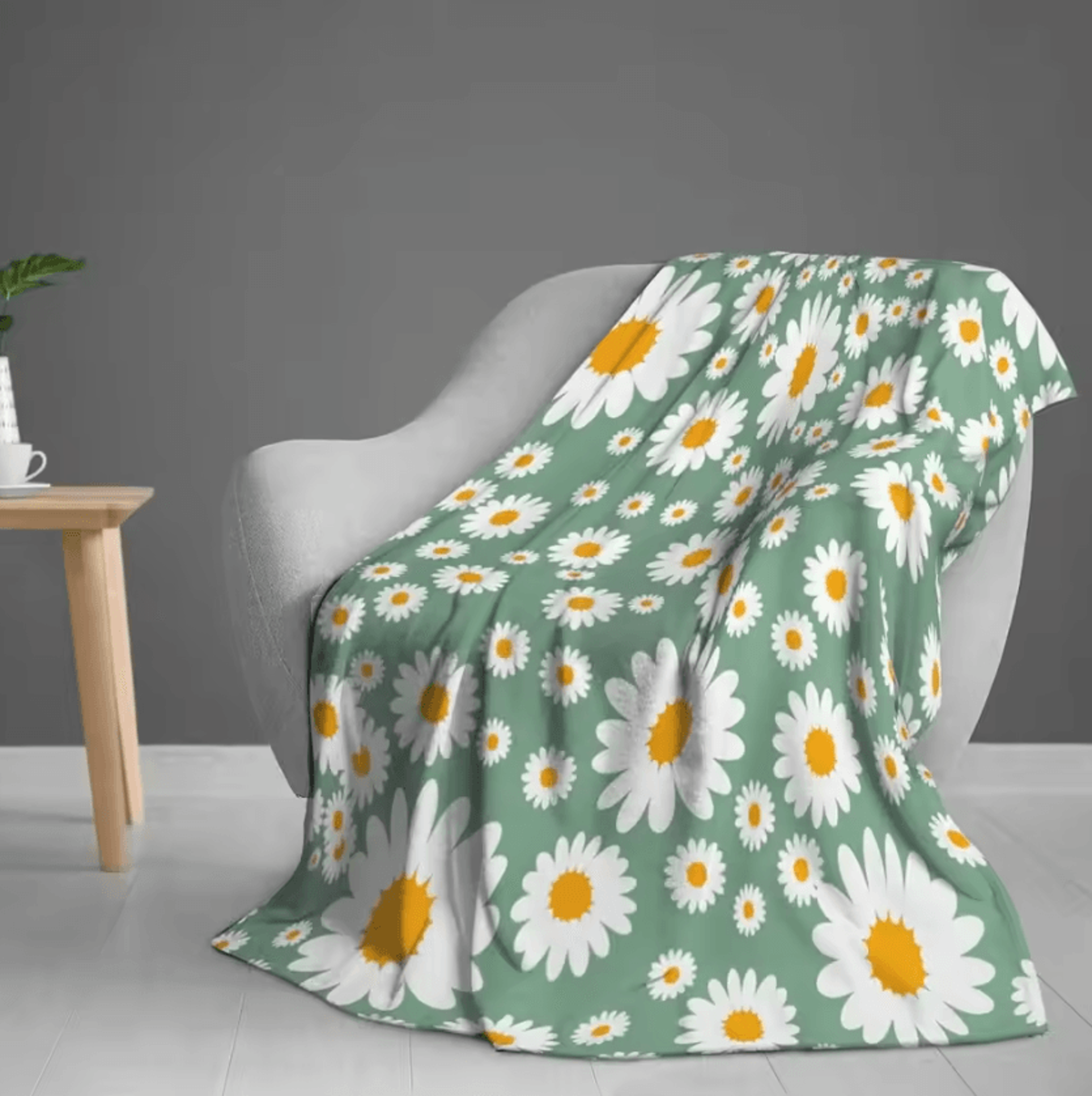 White Daisy Floral Cotton Throw Blanket 1