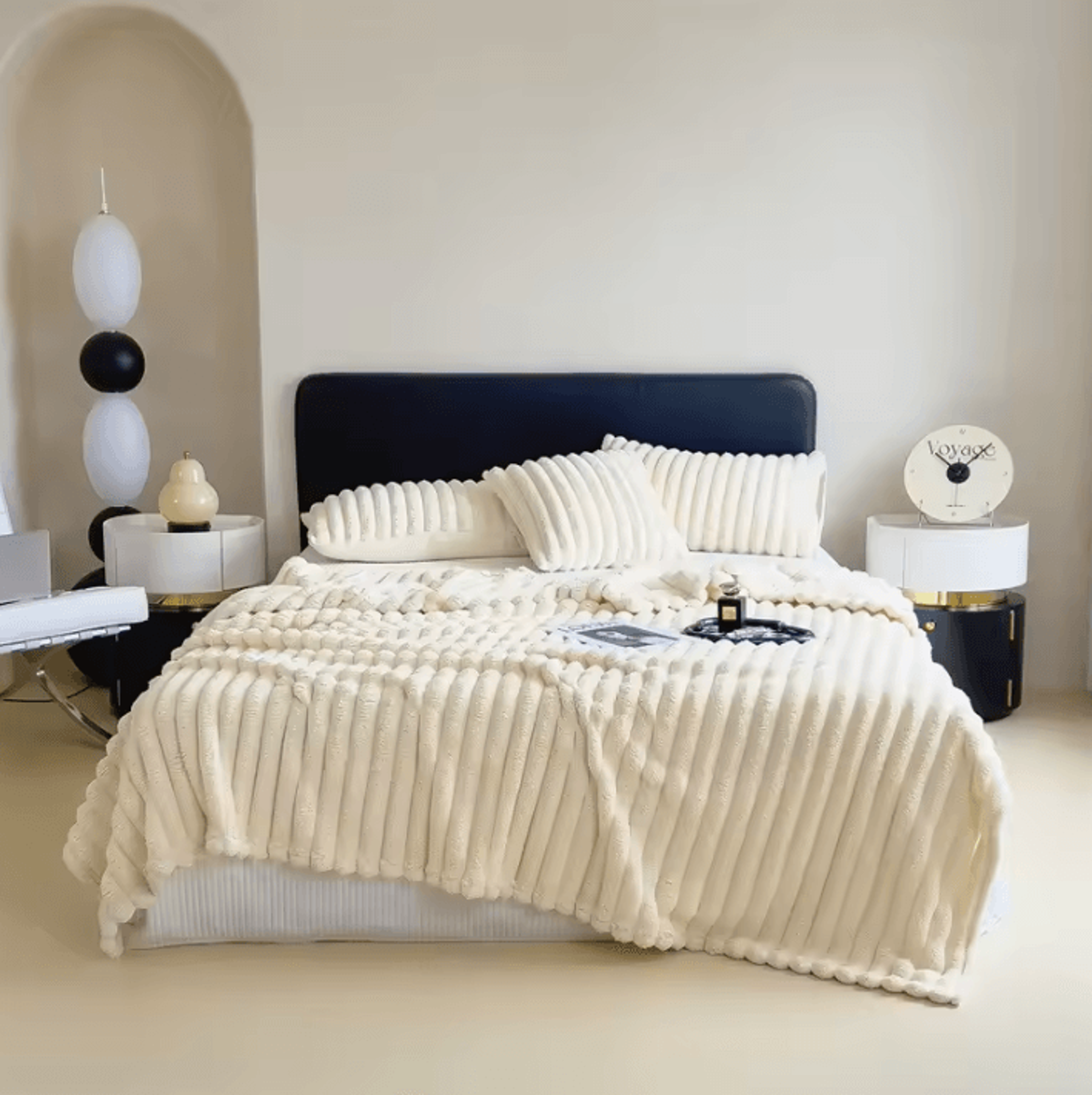 Faux Rabbit Fur Plush Nap Blanket 1