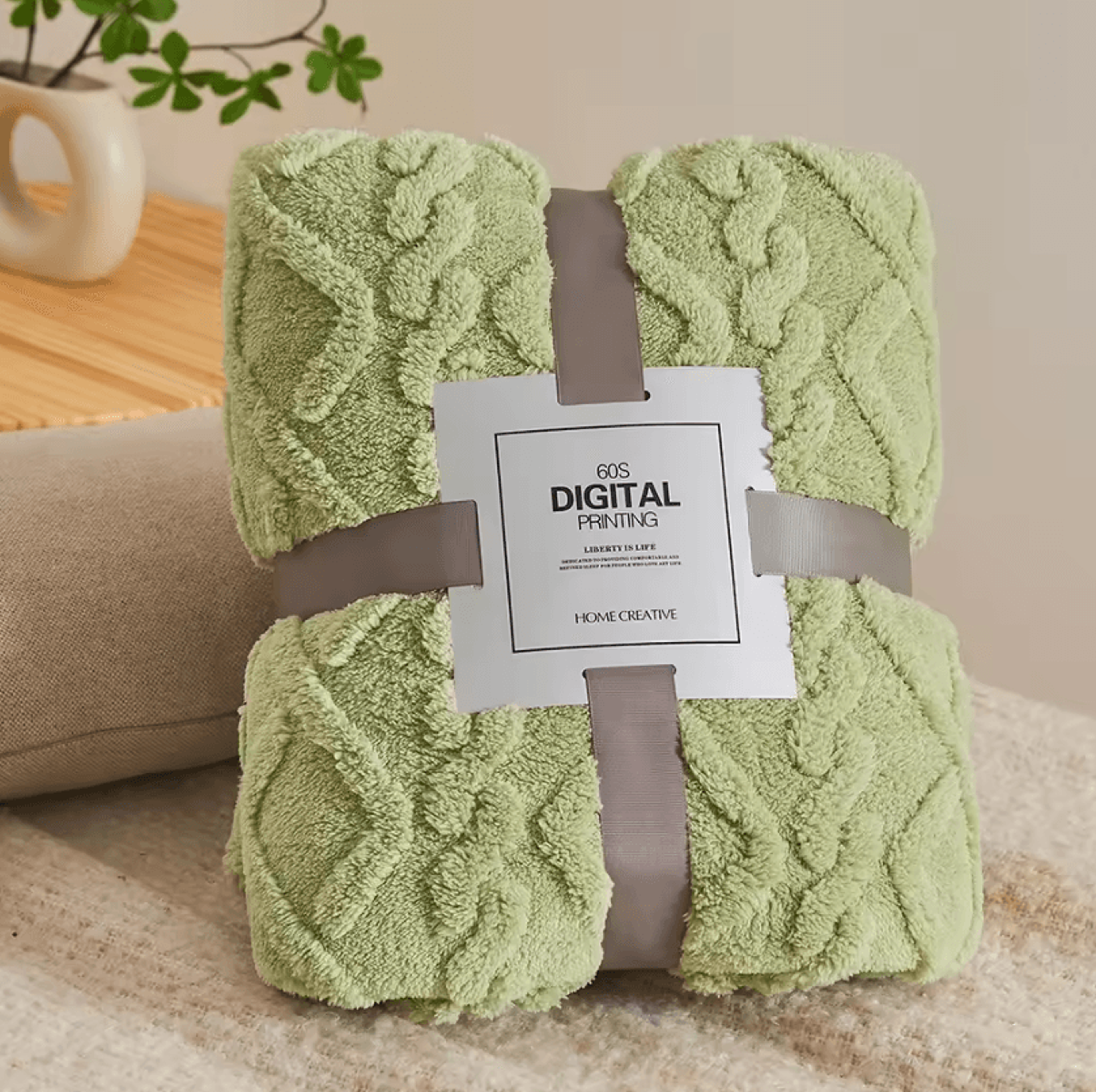 Double Sided Jacquard Coral Fleece Blanket 10