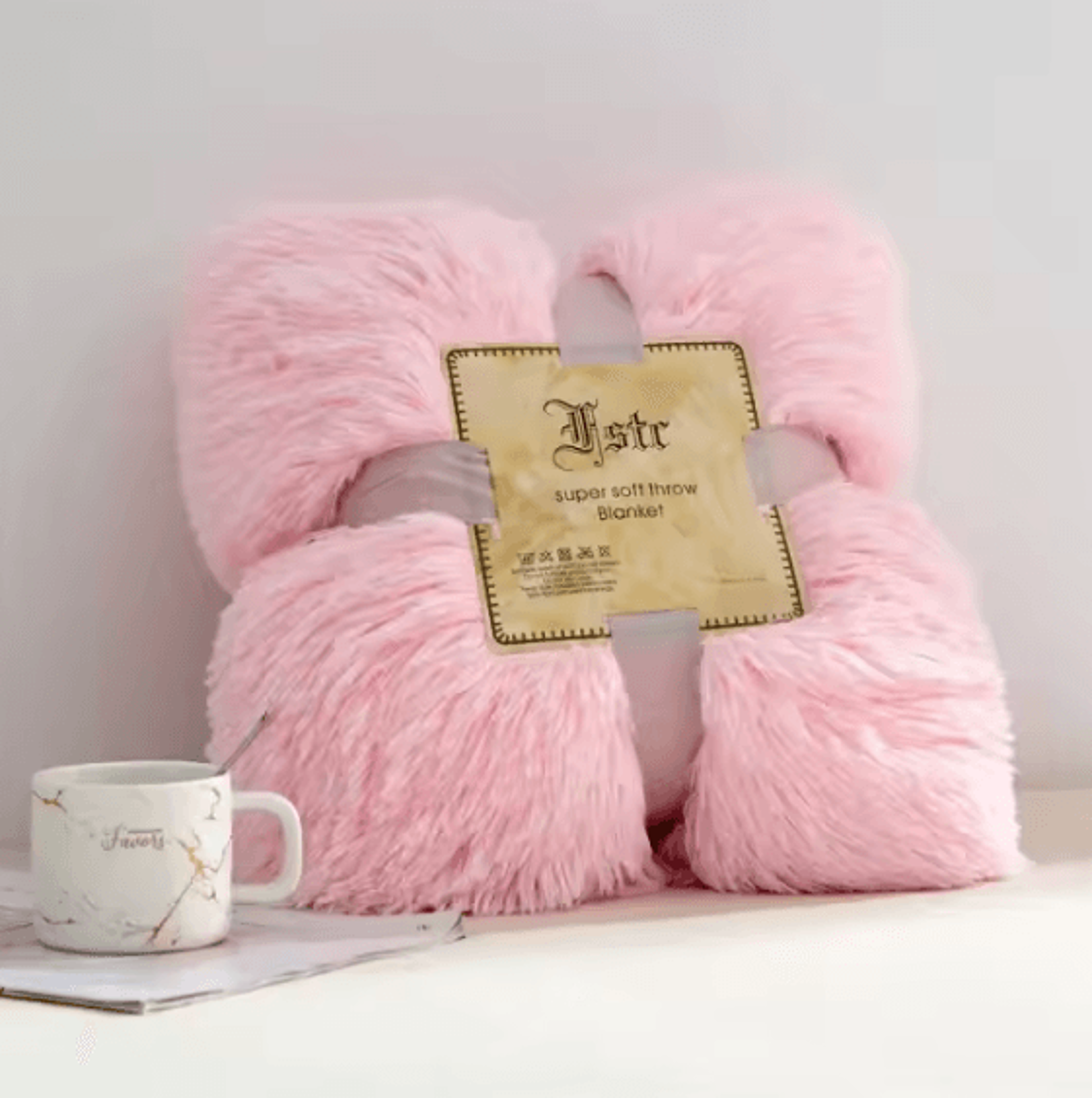 Super Soft Shaggy Faux Fur Throw Blanket 2