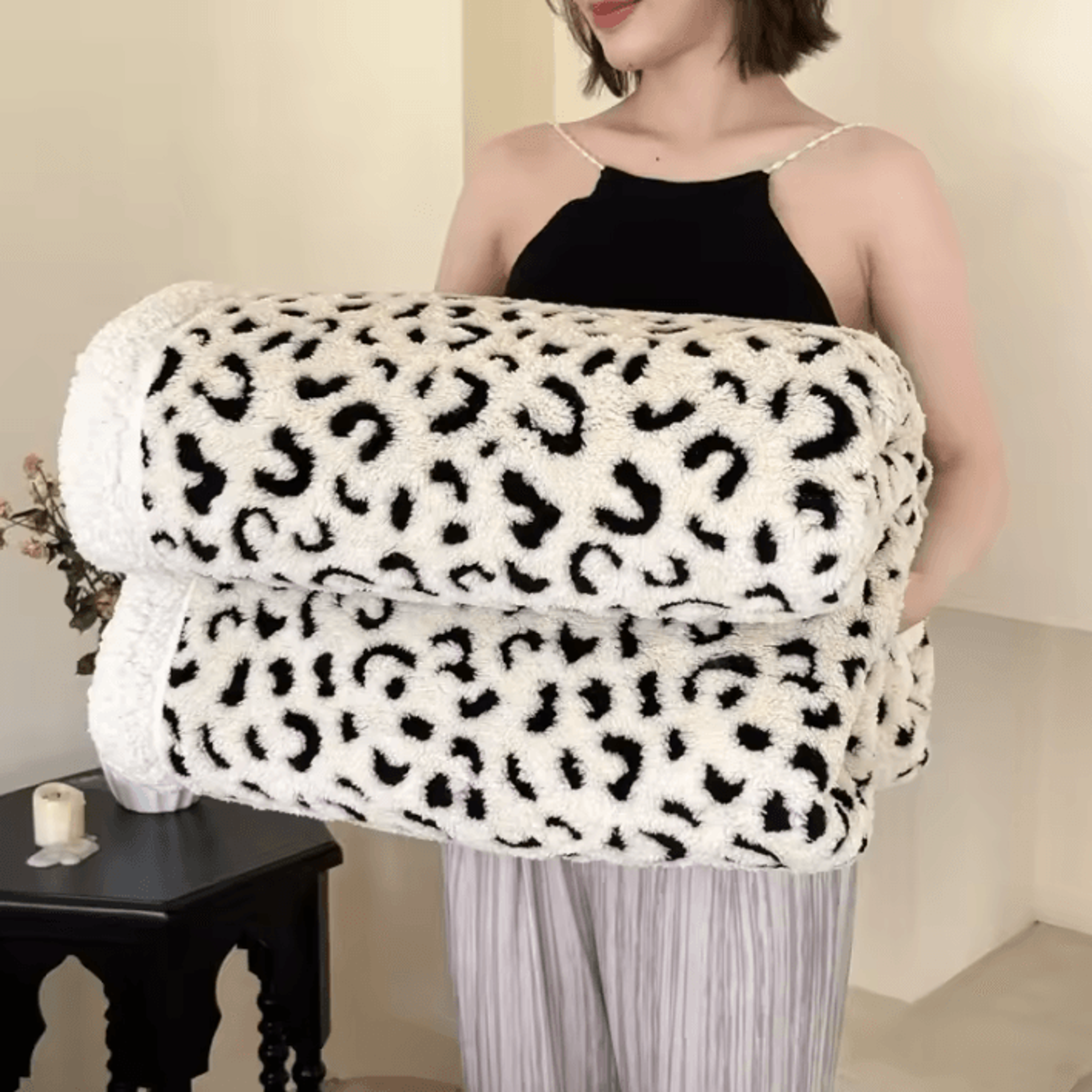 Leopard Print Lambswool Jacquard Throw Blanket 3