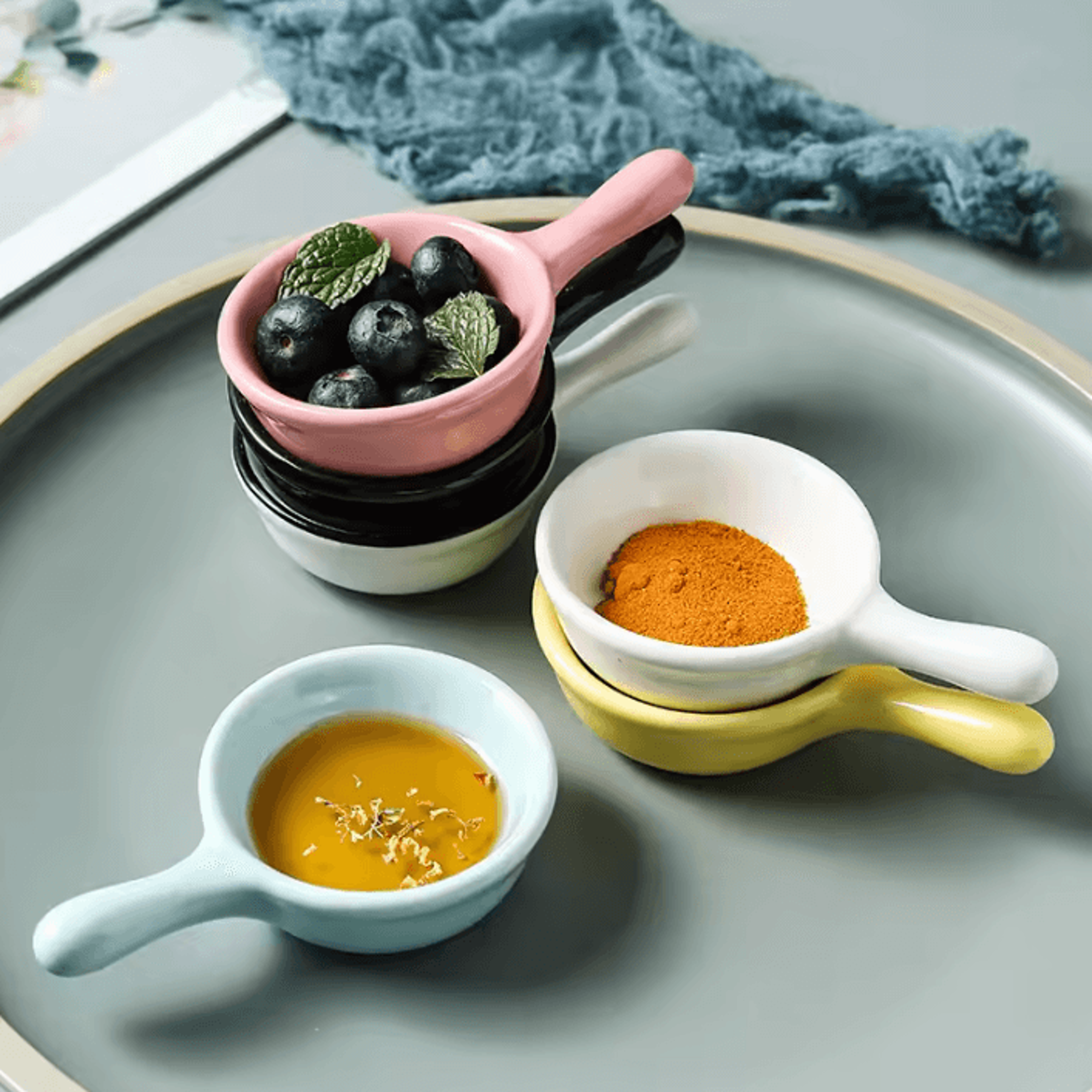 japanese style mini ceramic dipping dish with handle