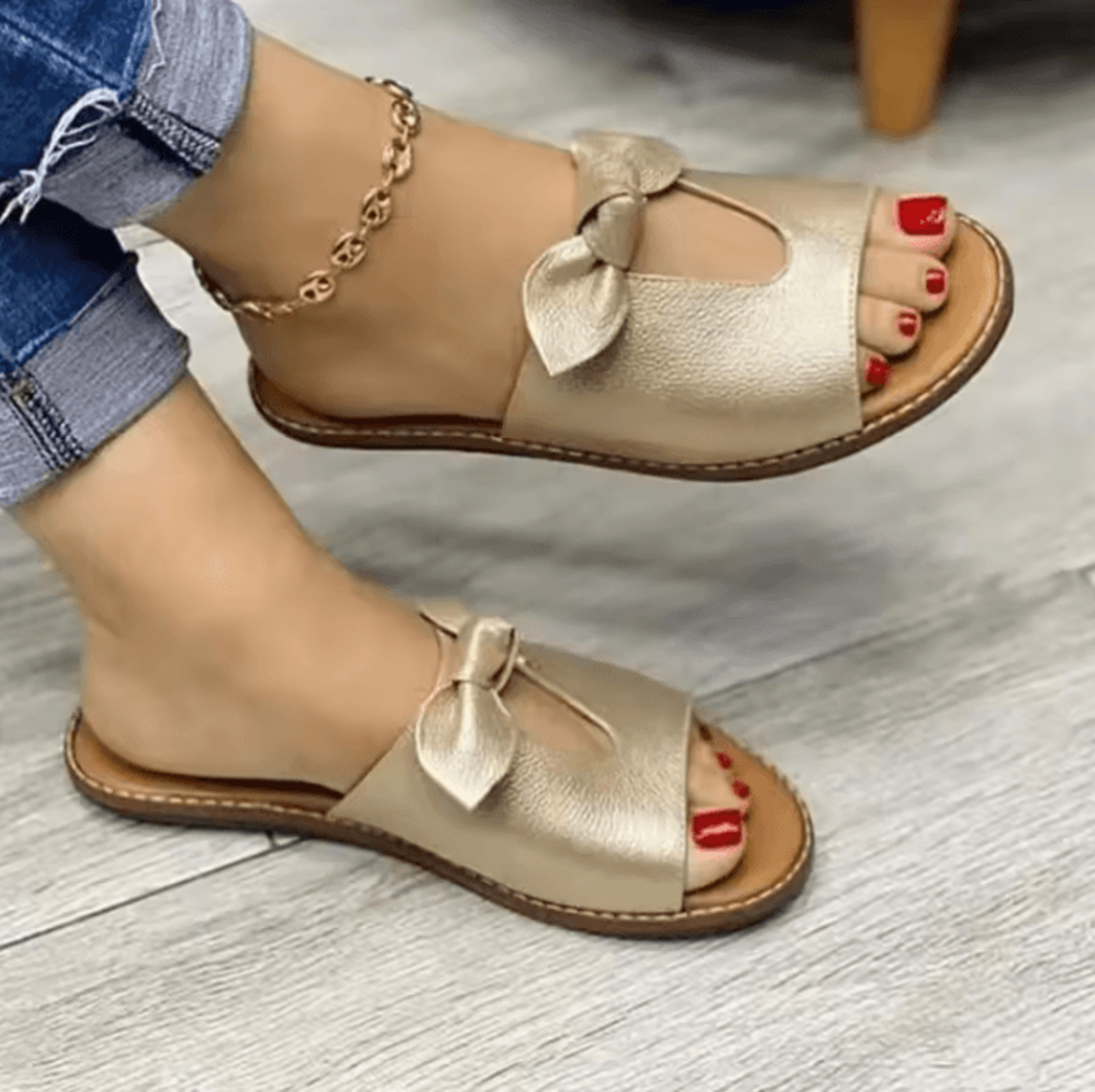 Womens Summer Butterfly Bow Flat Sandals Cute Casual Slip On Beach Slippers For Everyday Wear 3