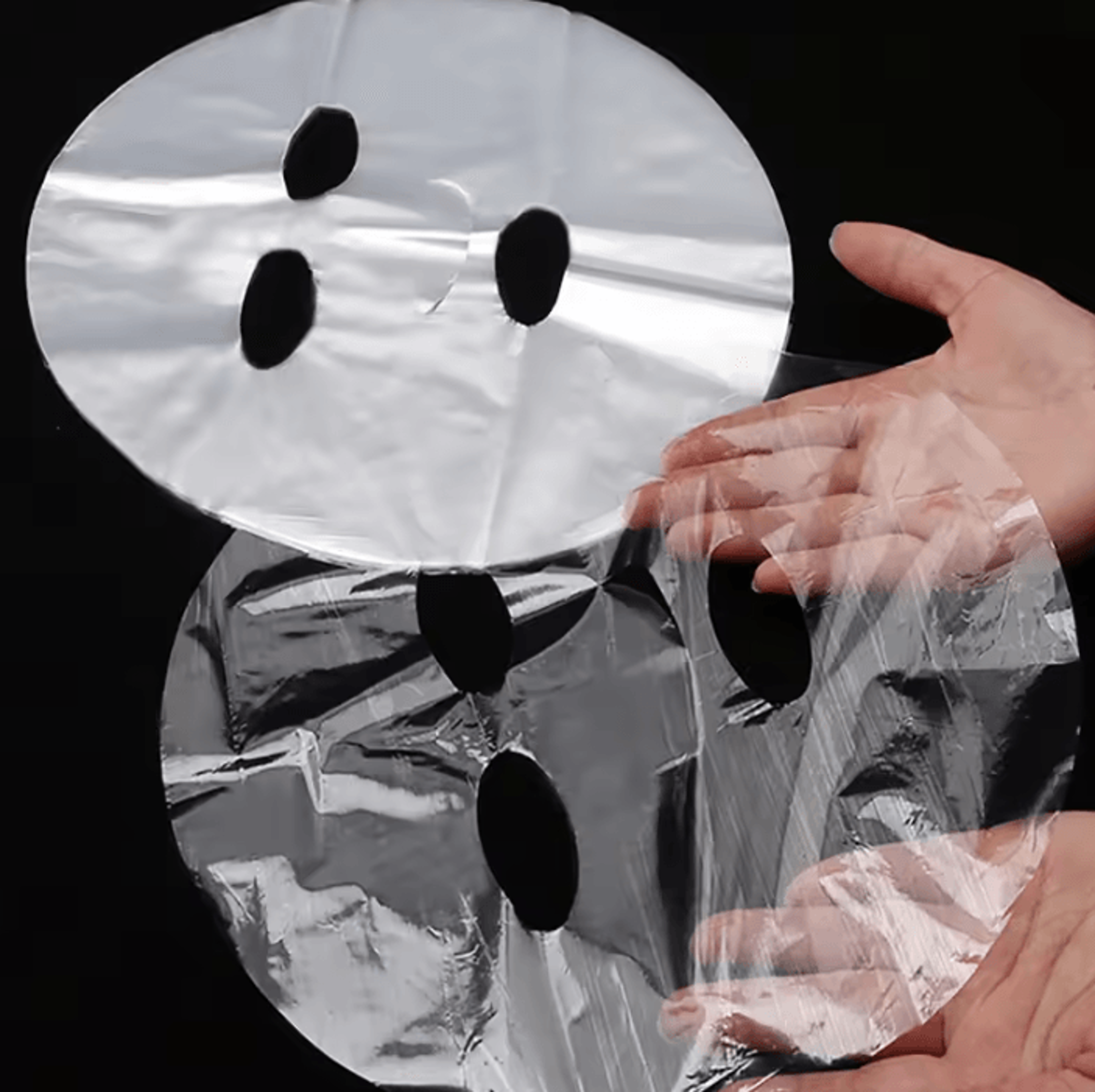 Disposable Transparent PE Facial Mask Film Full Face Beauty Wrap For Skincare Treatments And Salon  2