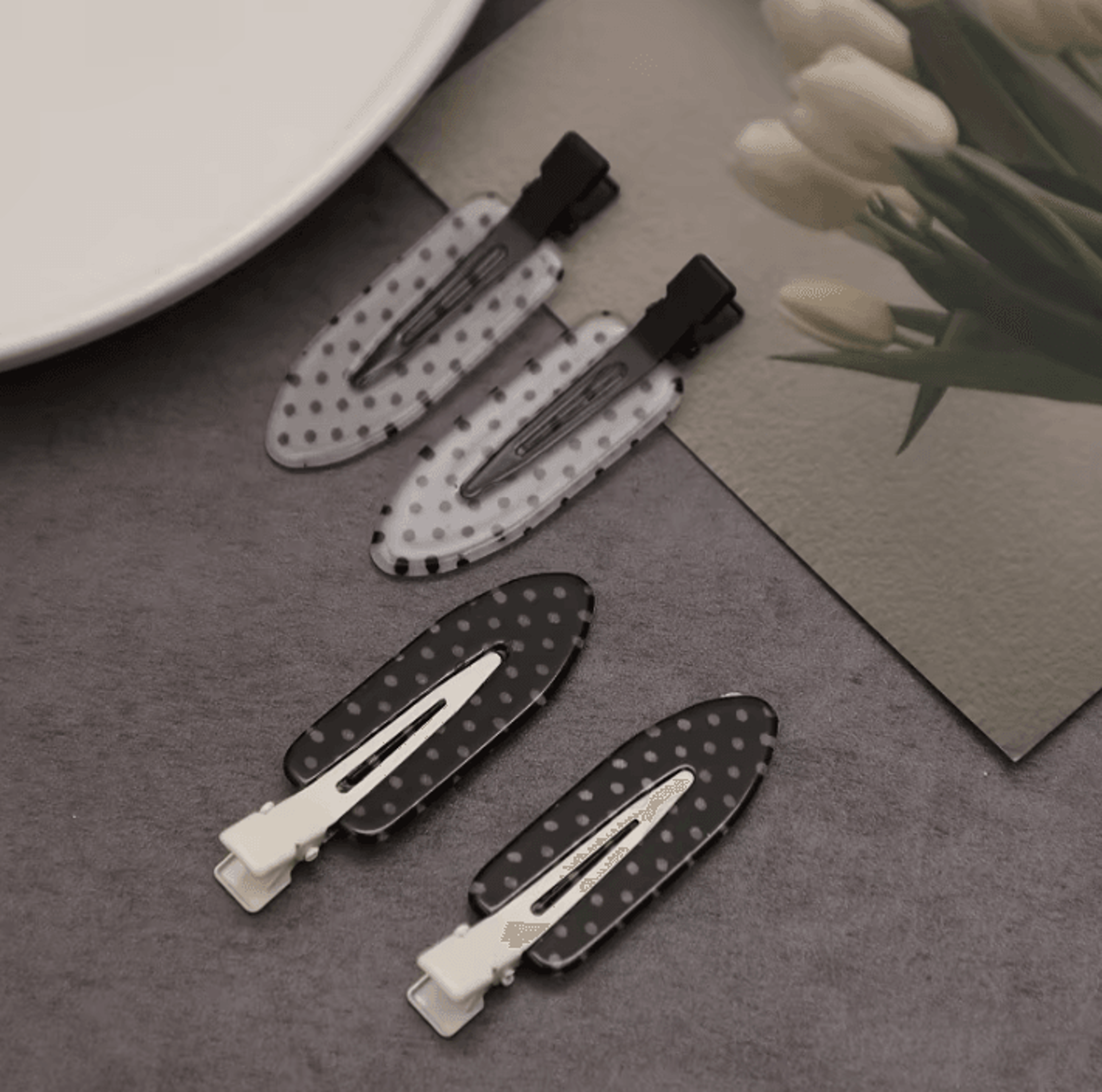 Black White Acrylic Hair Clips With Polka Dot Design Polka Dot Hair Accessories And Minimalist Hair 4