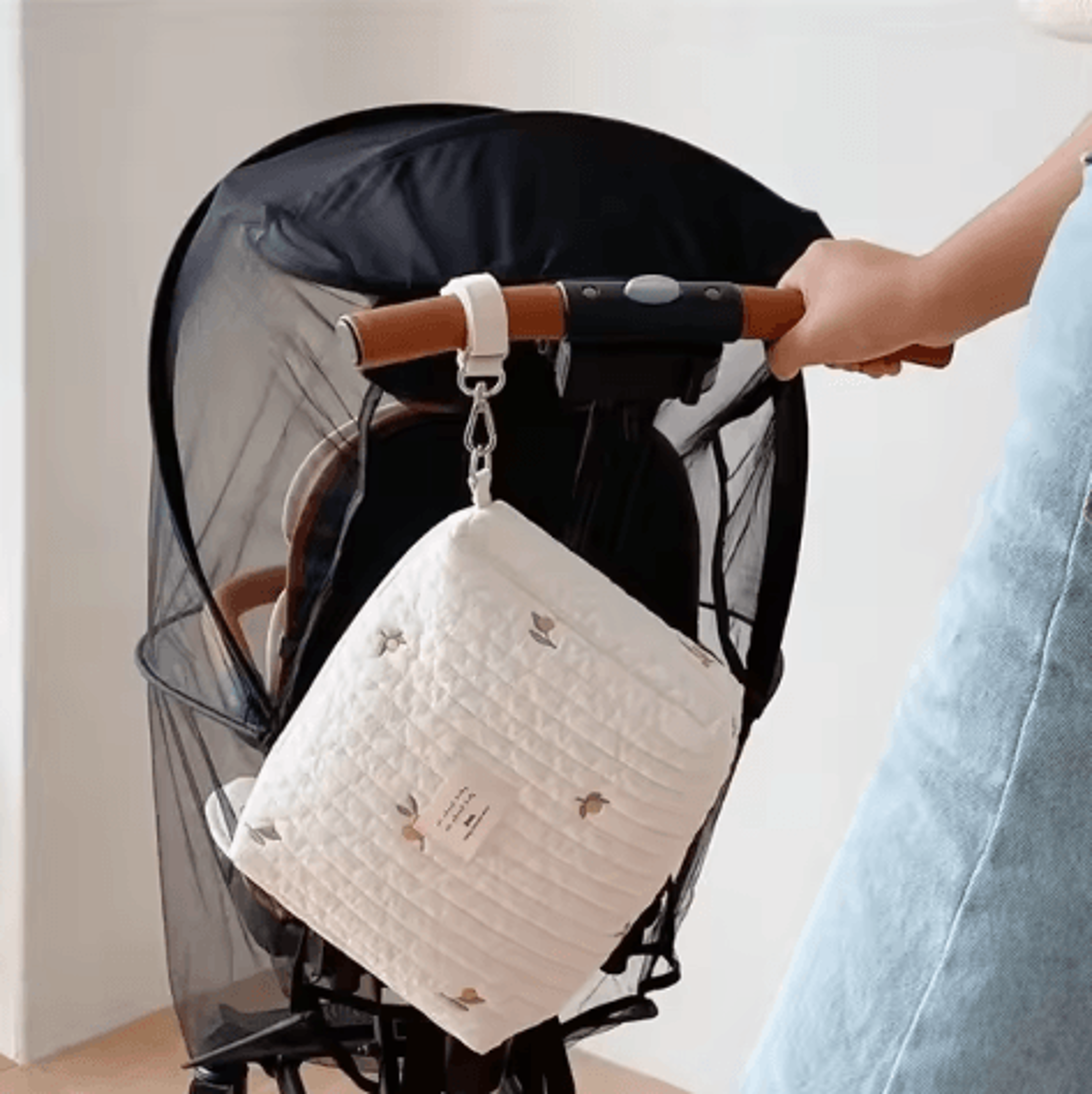 KoreanStyle Quilted Diaper Bag With Elegant Embroidery  Large Storage 4