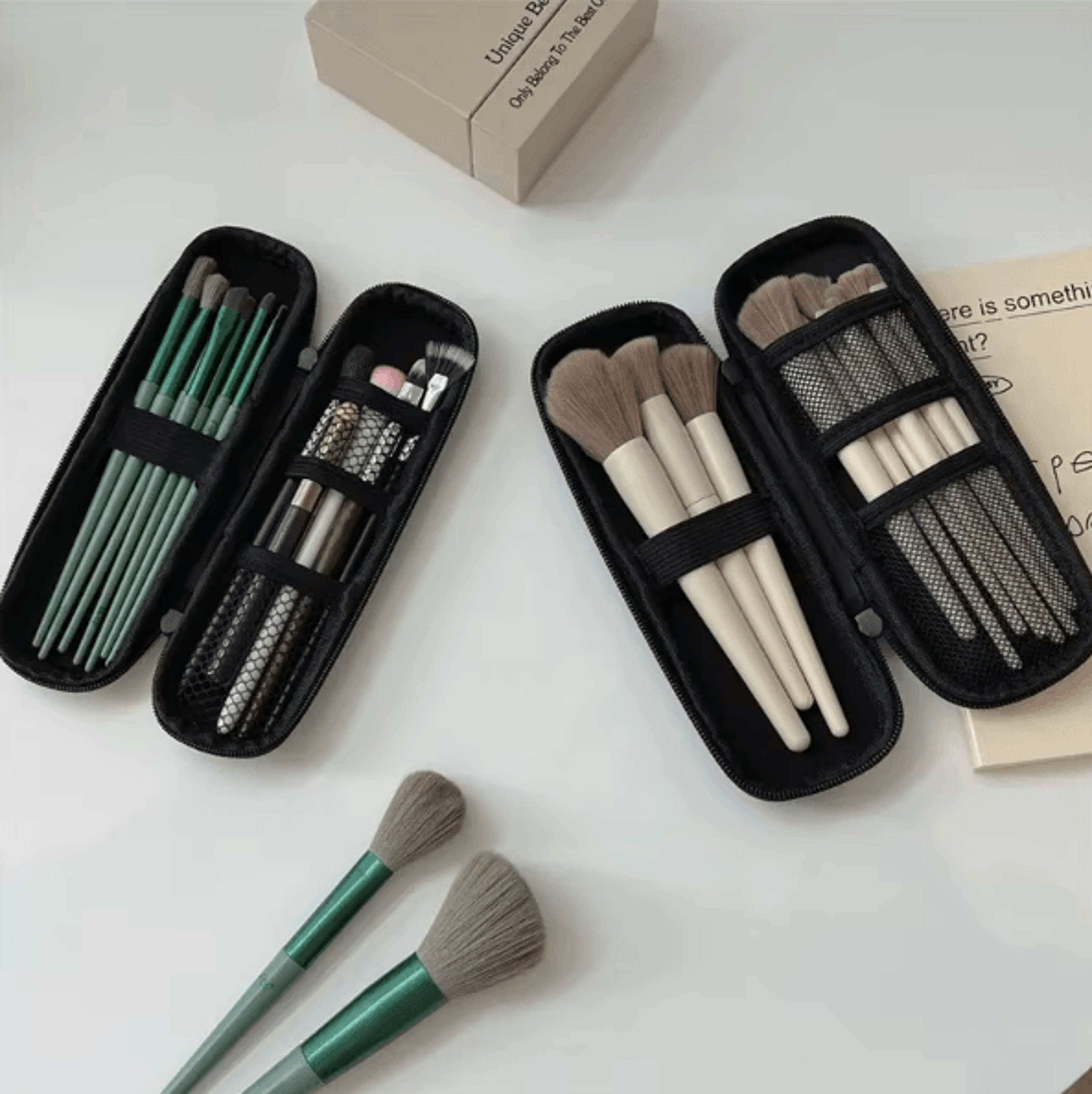 glamguard double-zip waterproof travel makeup & brush organizer