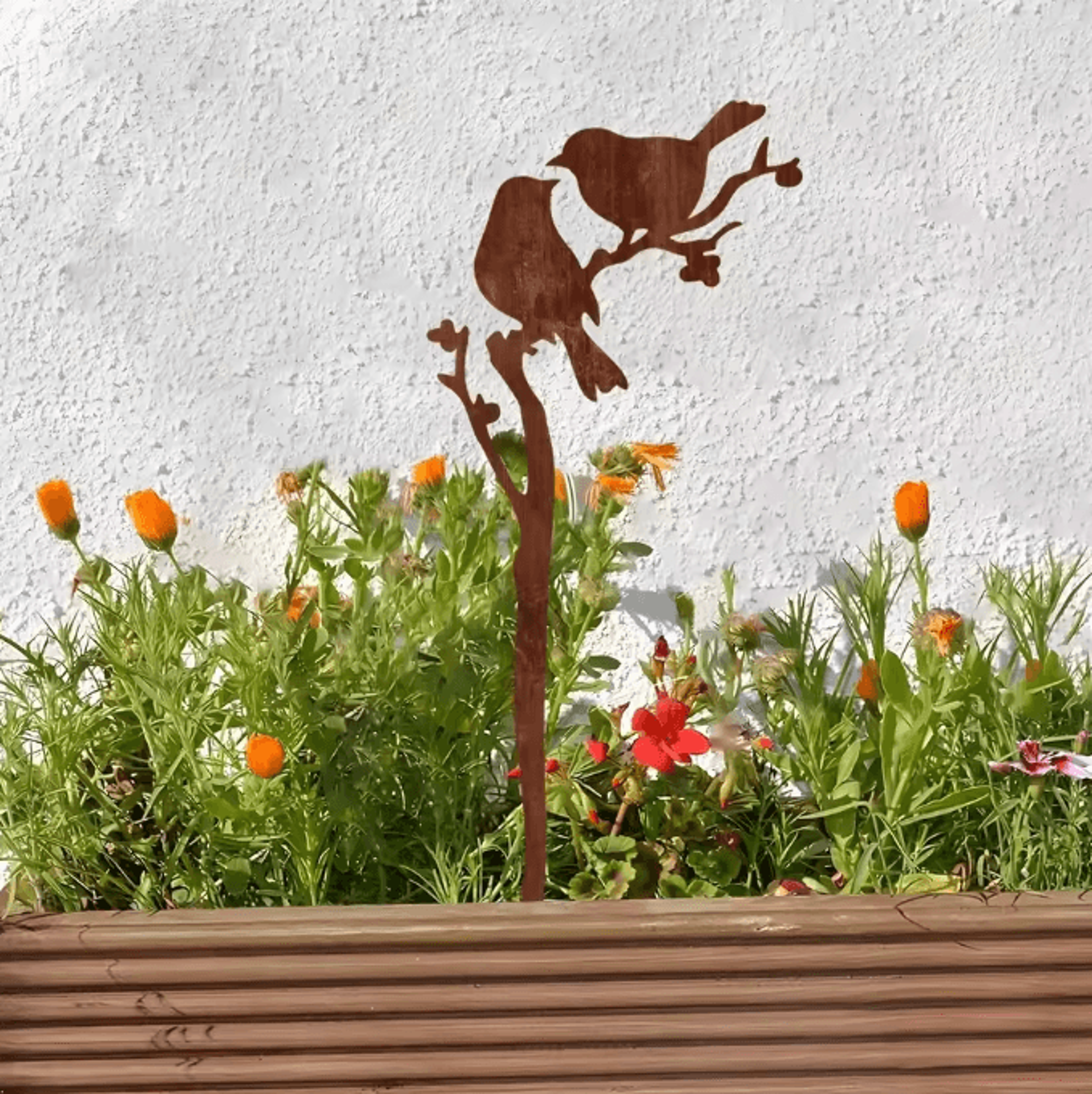 Rusty Metal Bird Garden Stake  NatureInspired Outdoor Yard Art For Lawn  Garden Decor 4