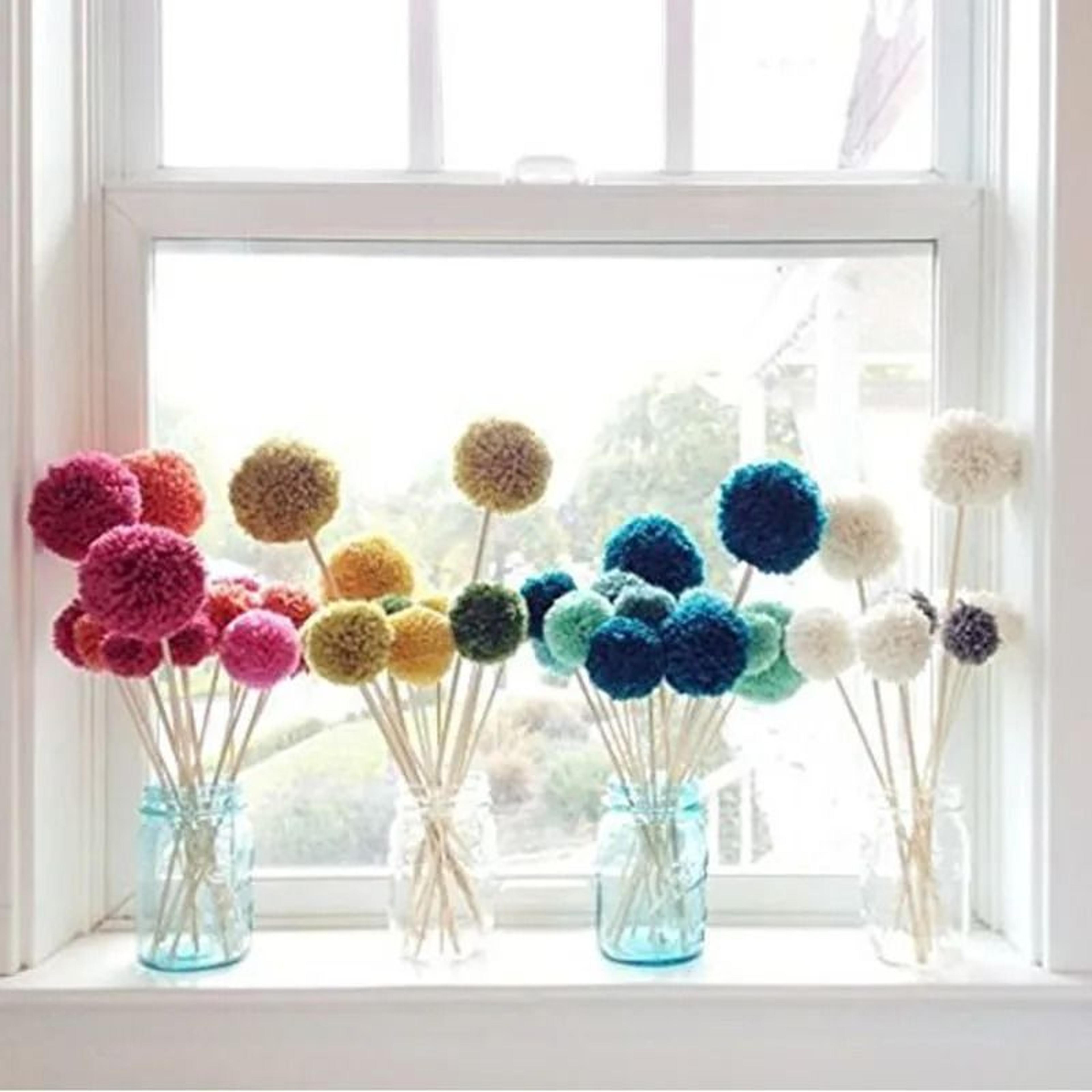 4 Sizes DIY Pom Pom Maker Fluff Ball Weaver Set For Craft Knitting 4