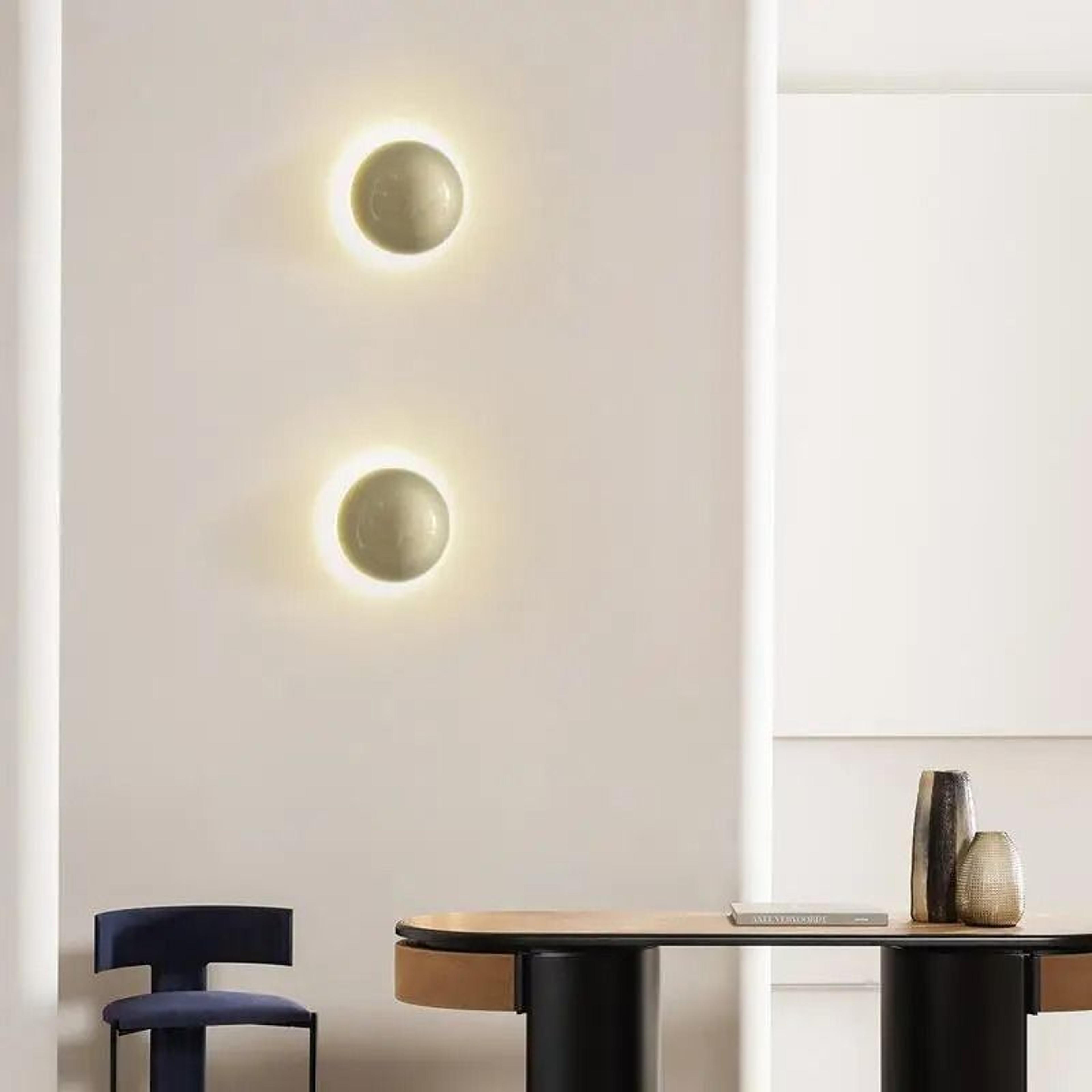 Modern Red Round Metal LED Wall Lamp And Ceiling Light For Bedroom Living Room And Corridor 2