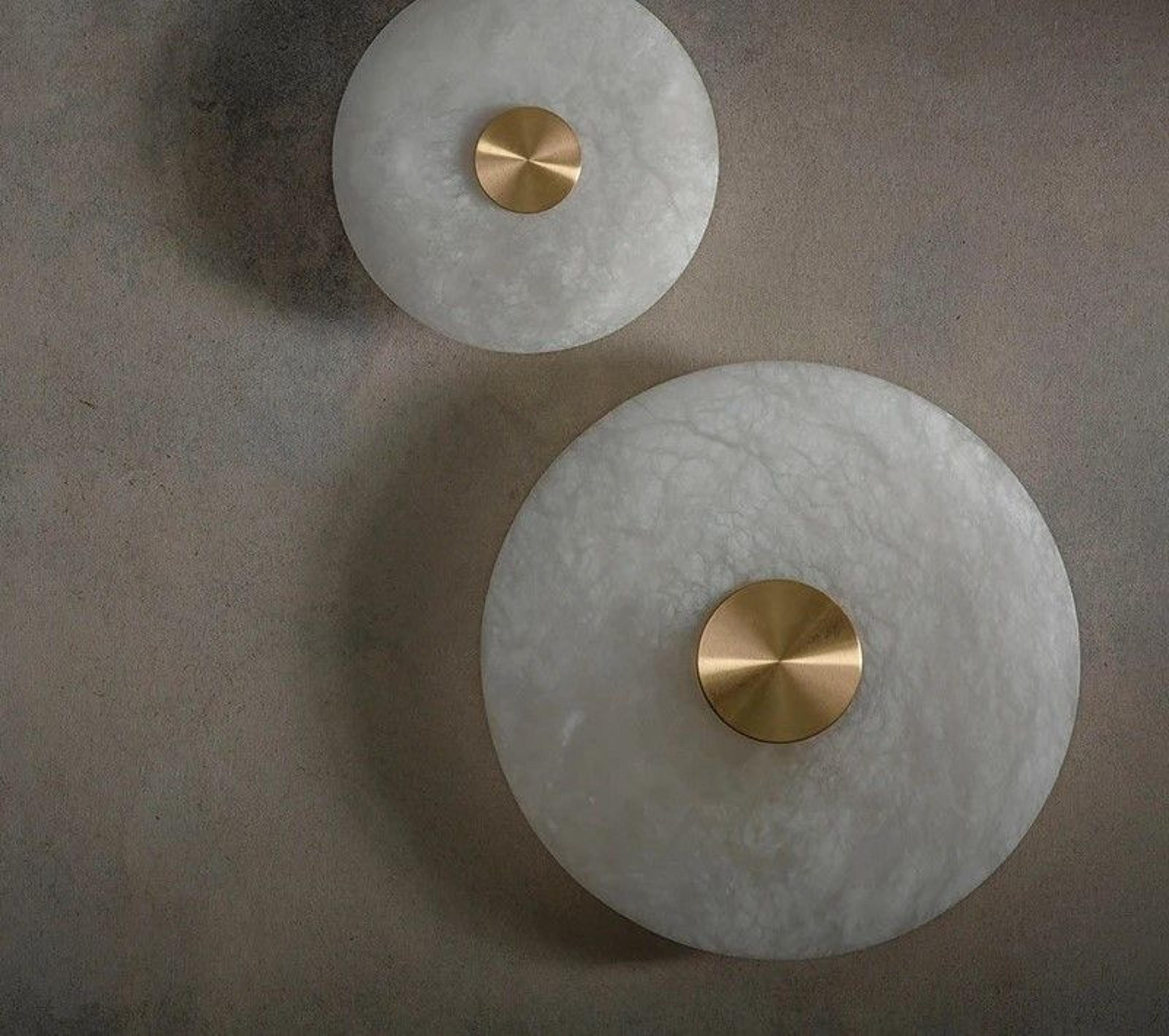 Natural Alabaster Stone Round LED Wall Lamp Sconce With Copper Base For Foyer Bedside And Staircase 5