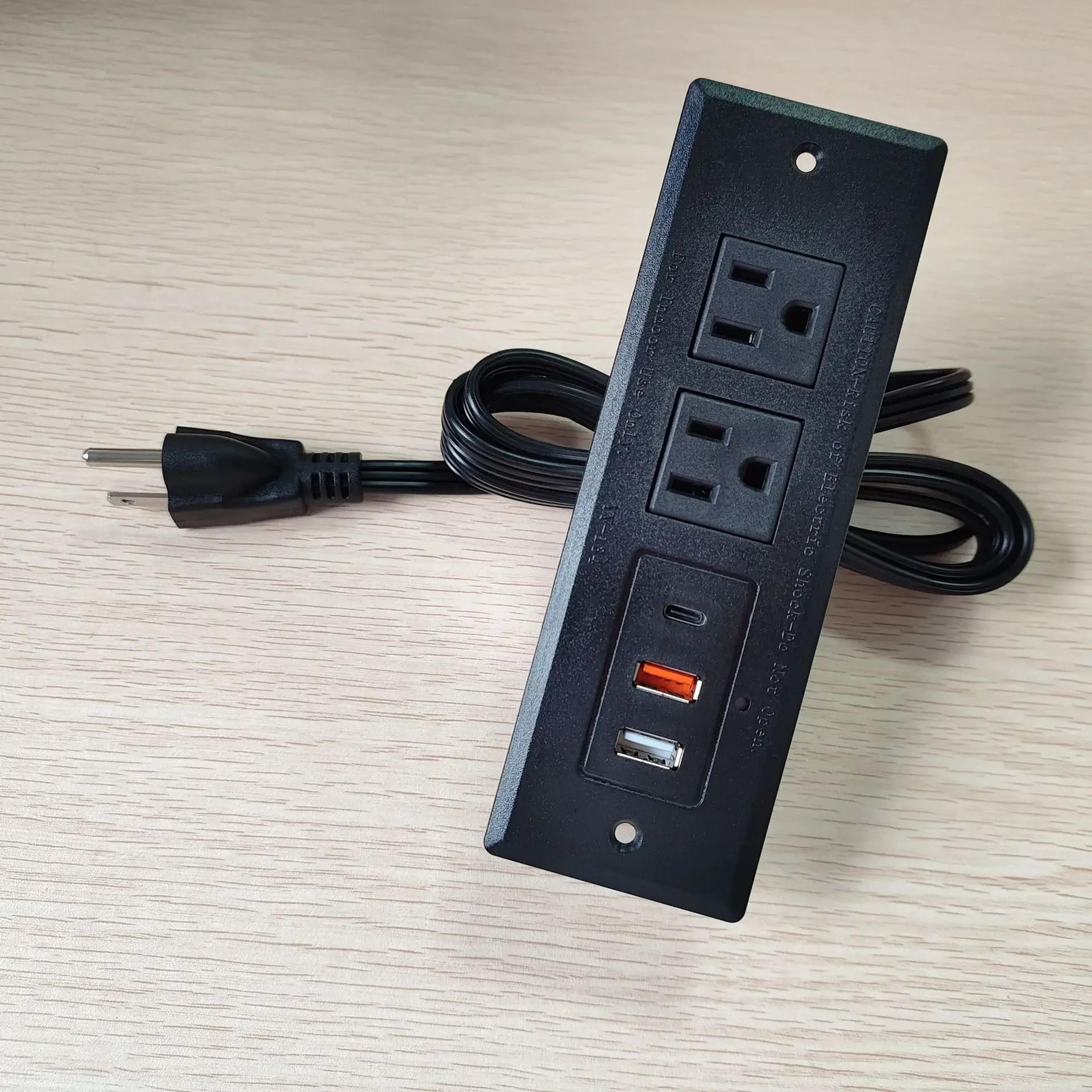 us table power socket strip with 2 outlets, 2 usb ports, and 1 type c port