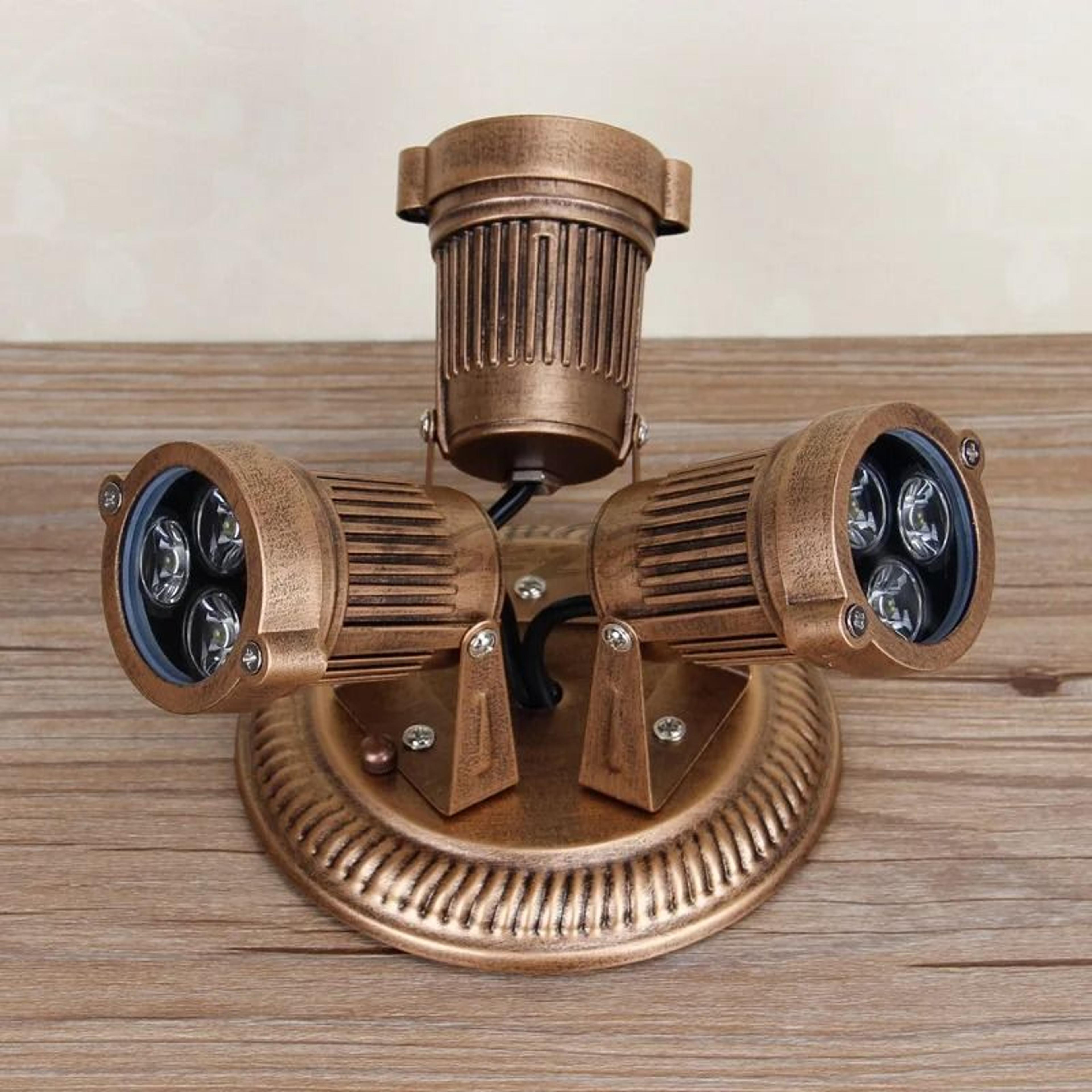 Antique Bronze Multi Head Waterproof LED Spotlight European Retro Surface Mounted Luminaire 1