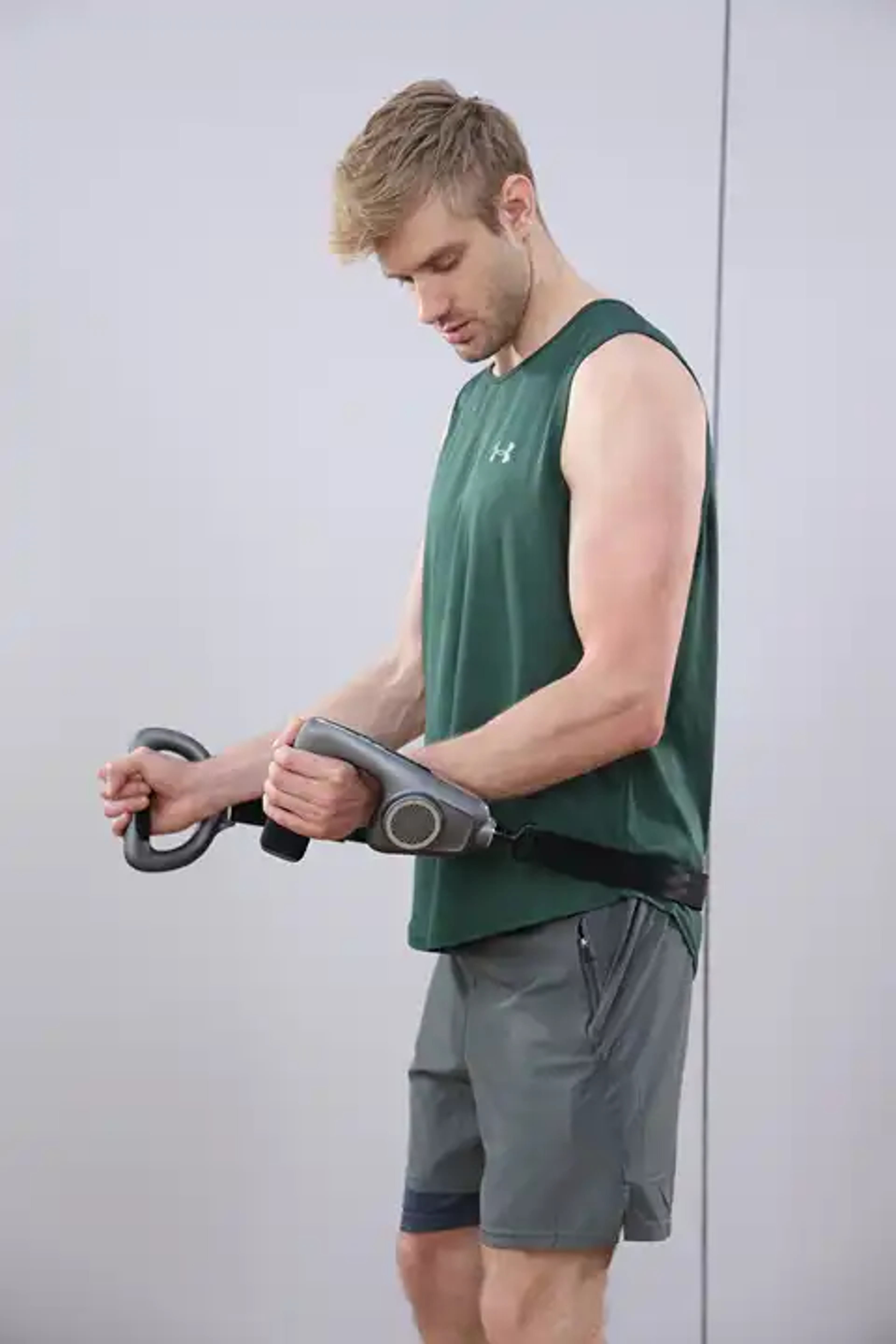 Mini Deep Tissue Massage Gun Speed Portable Percussion Muscle Massager 5