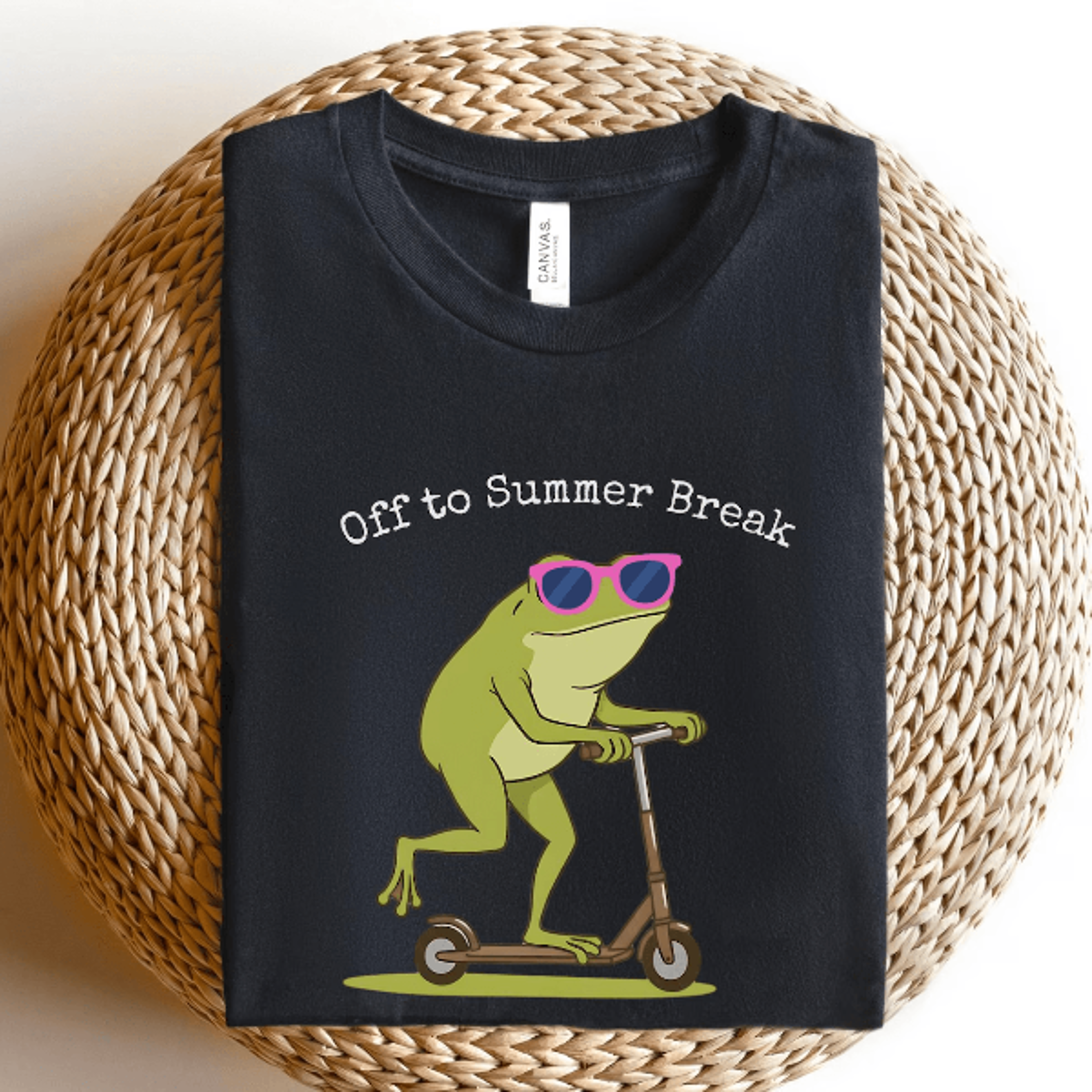 funny frog last day of school teacher shirt end of year teacher team tee