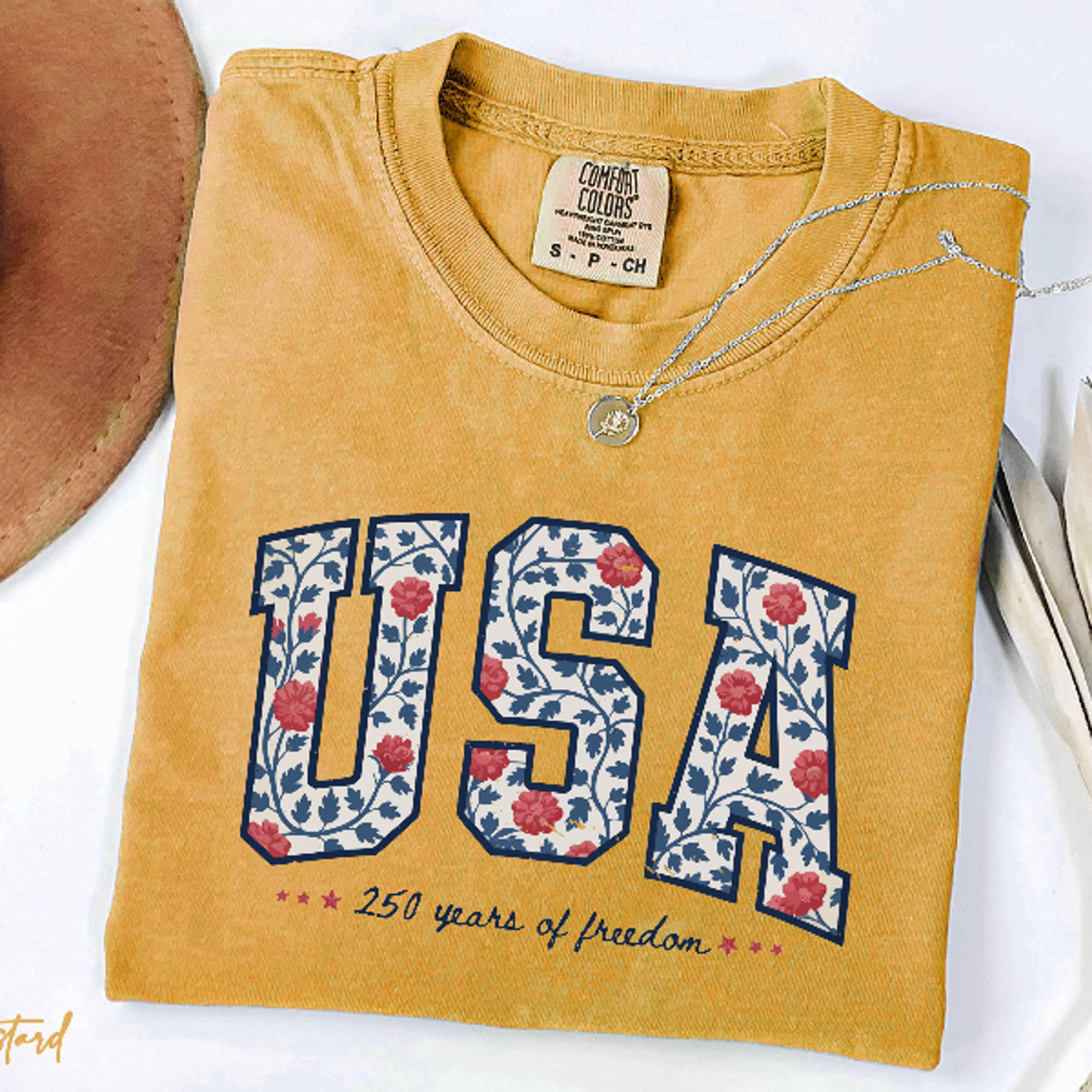 250 years of freedom usa floral t-shirt – vintage patriotic patchwork tee