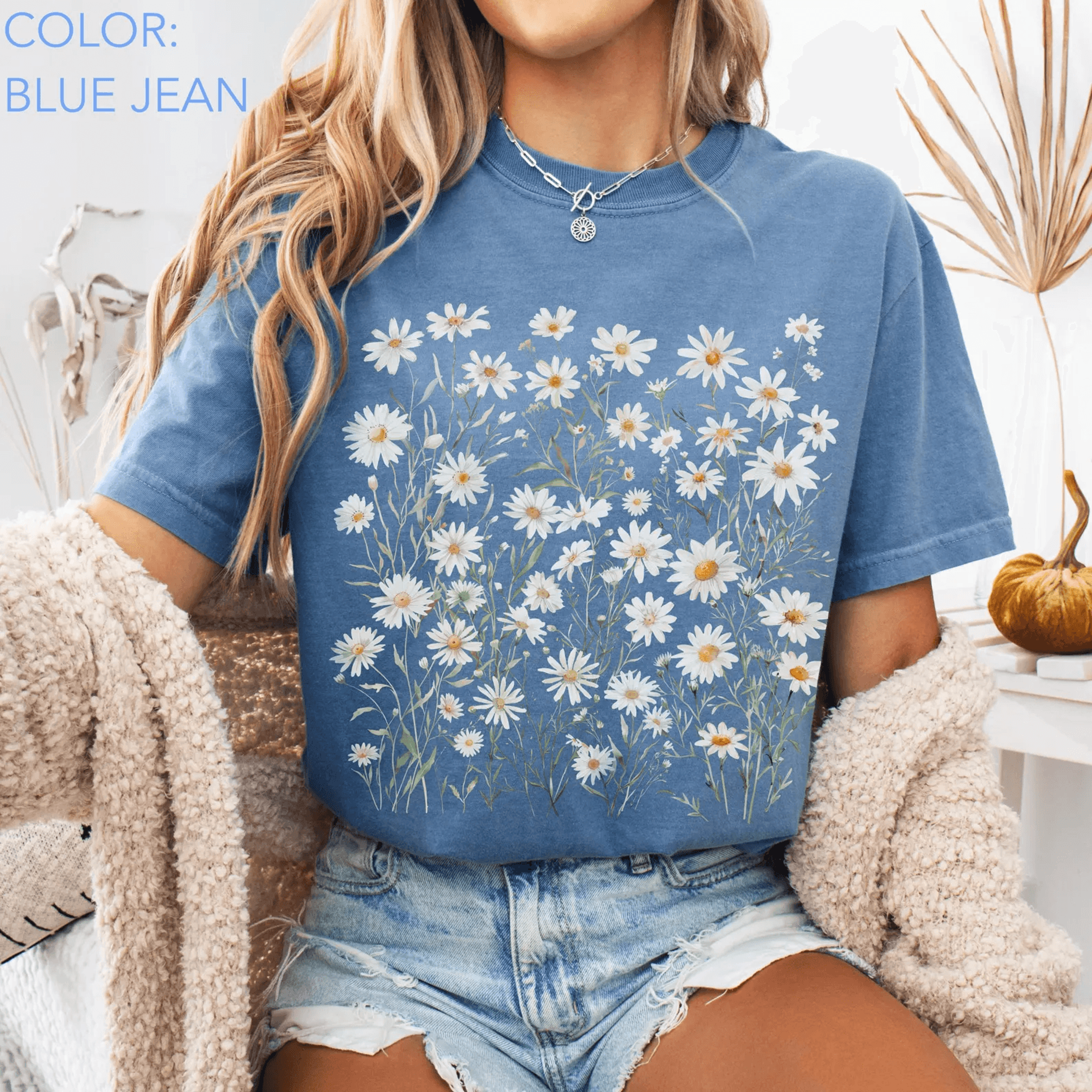 comfort colors daisy flower shirt cottagecore floral tee wildflowers plant lover shirt