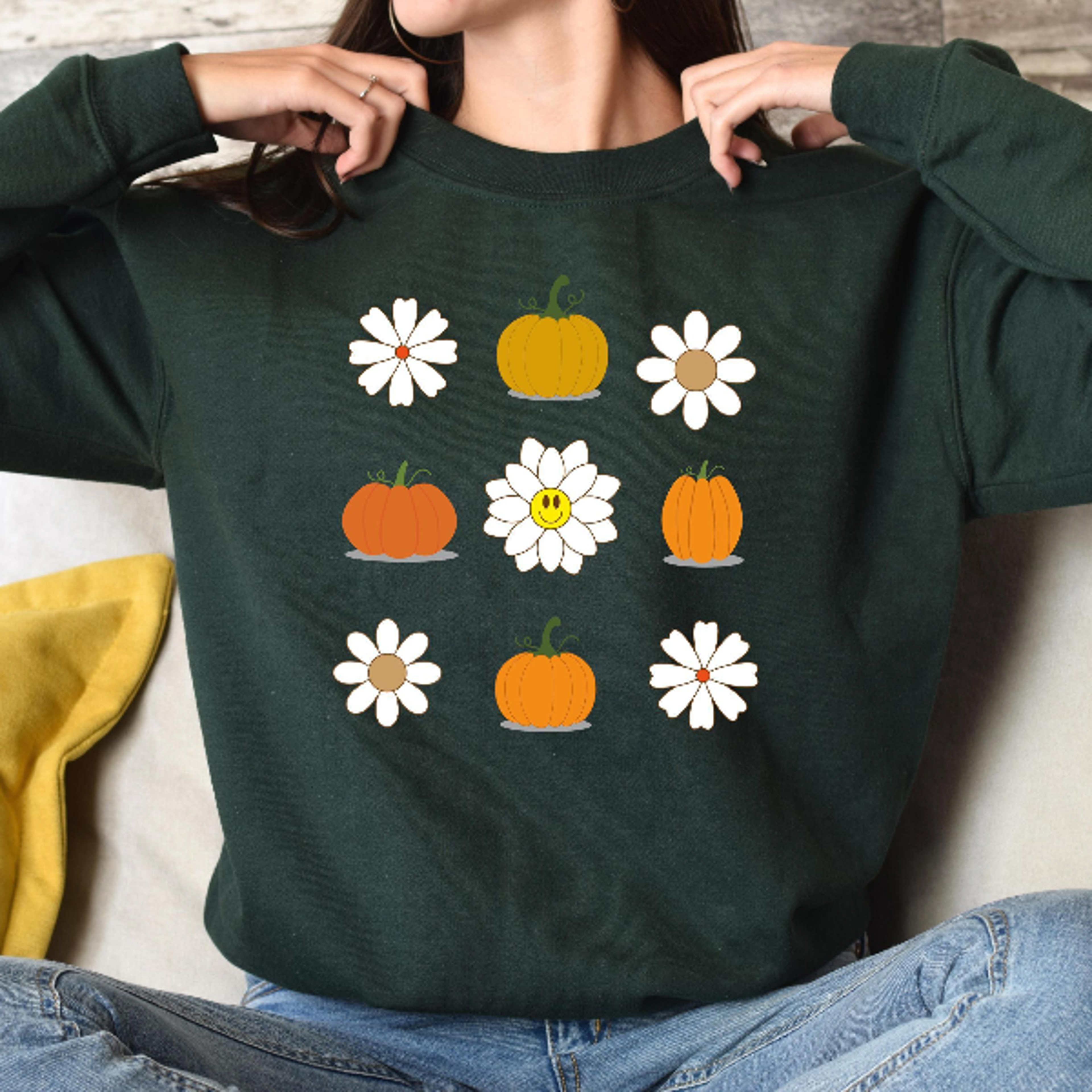 Thanksgiving Pumpkin Daisy Sweatshirt Fall Floral Pumpkin Crewneck Cute Autumn Pumpkin Flower Sweat 