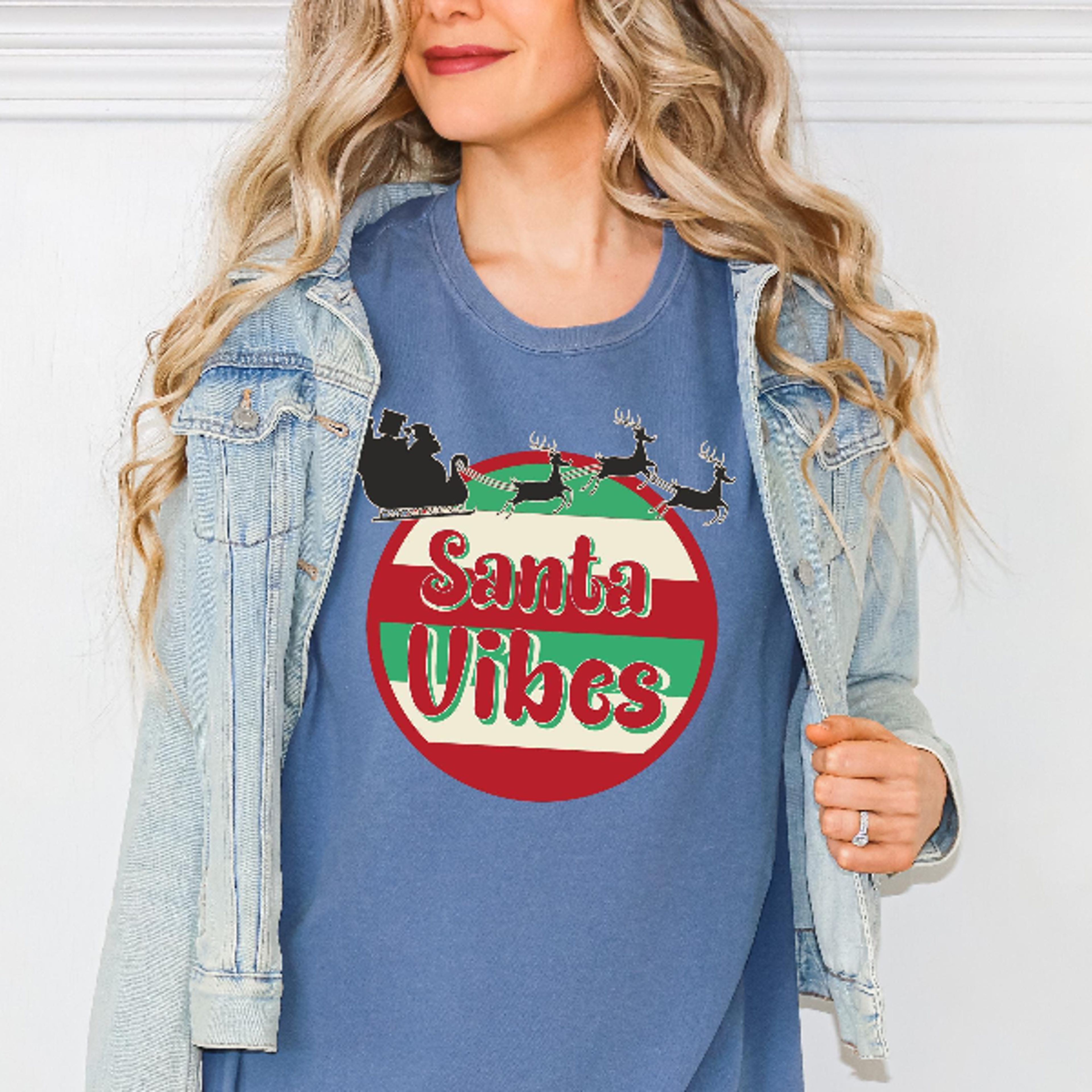 Comfort Colors Santa Vibes Shirt  Retro Holiday Santa Claus Christmas Graphic Tee For Women 3
