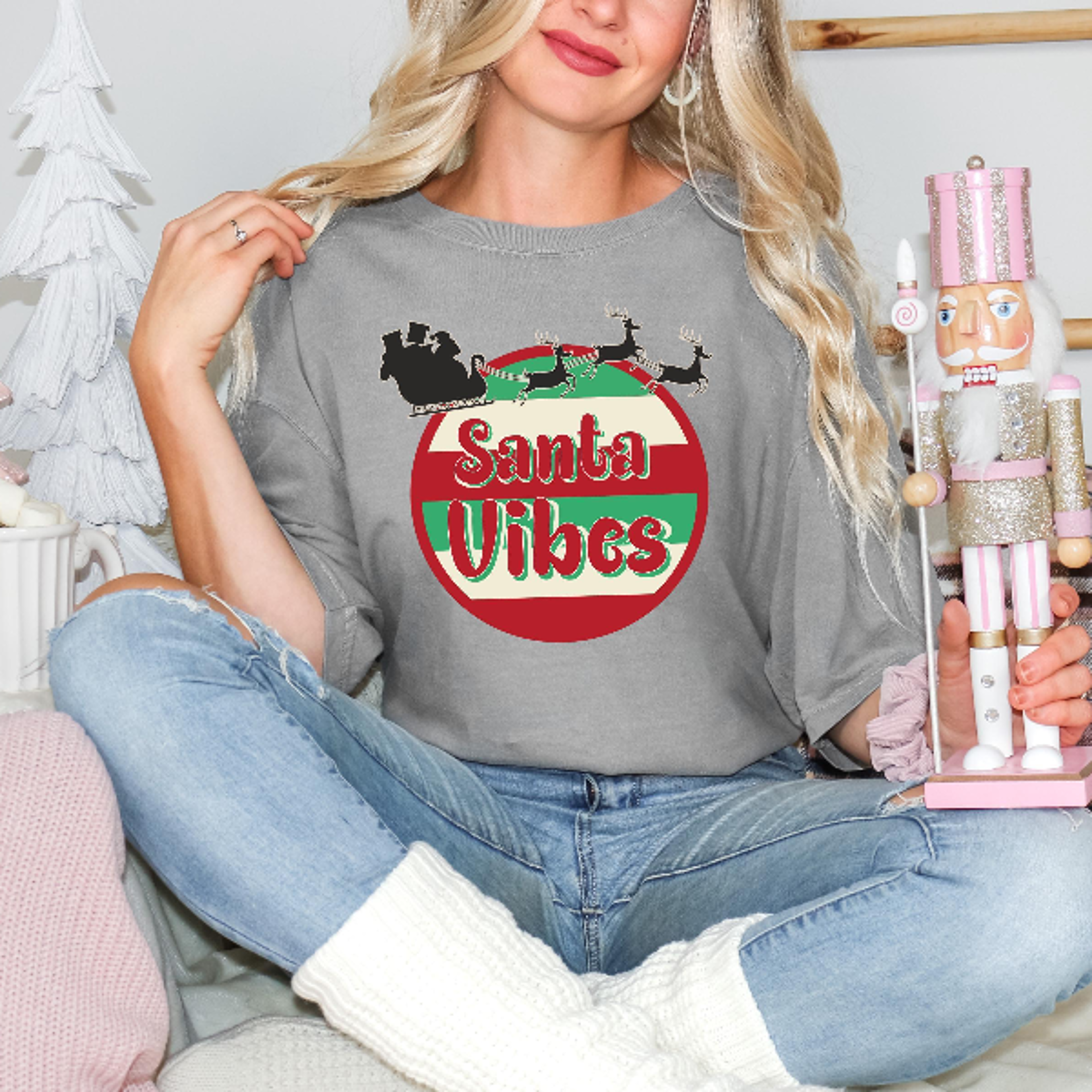 Comfort Colors Santa Vibes Shirt  Retro Holiday Santa Claus Christmas Graphic Tee For Women 5