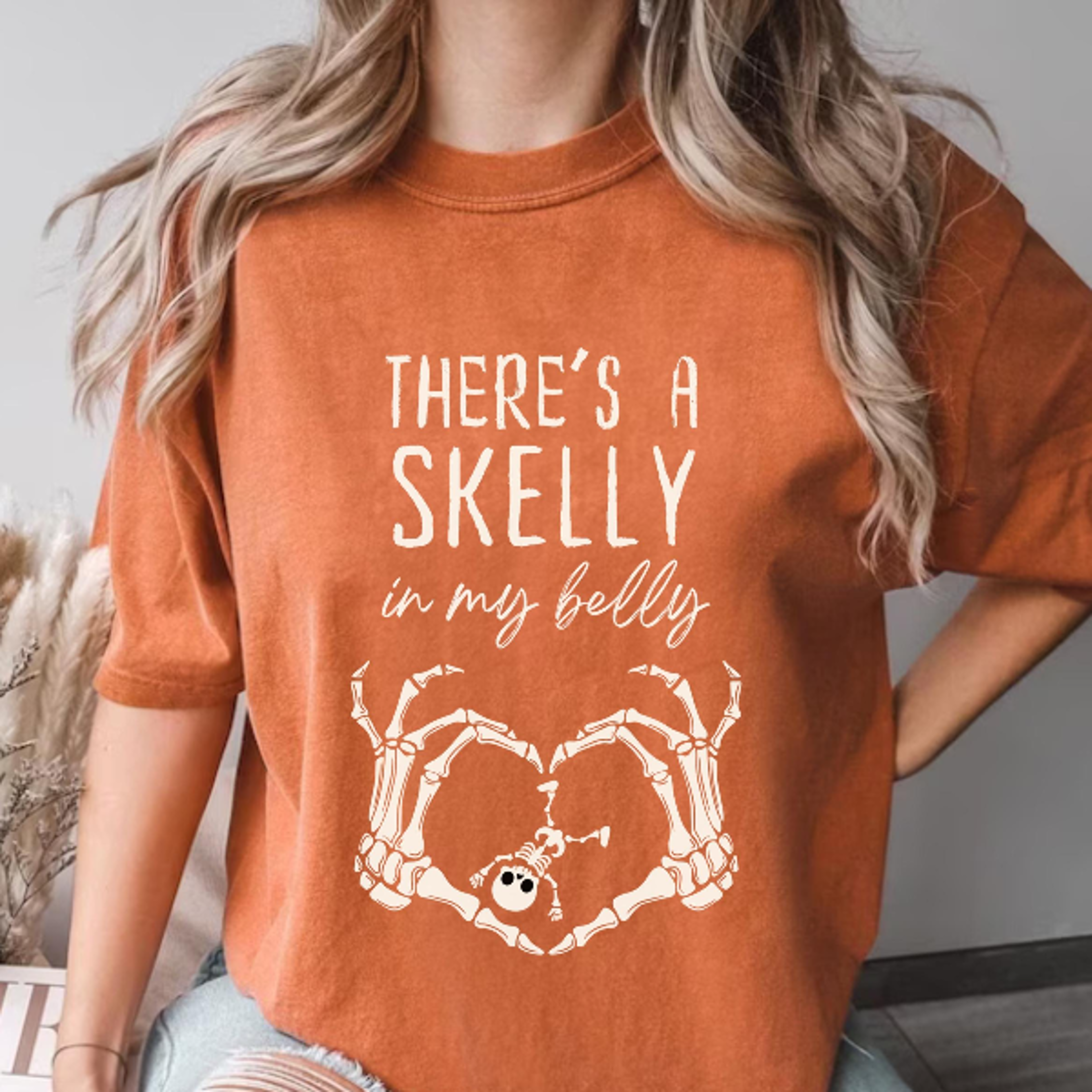 spooky mama pregnancy shirt halloween announcement tee october baby reveal t-shirt