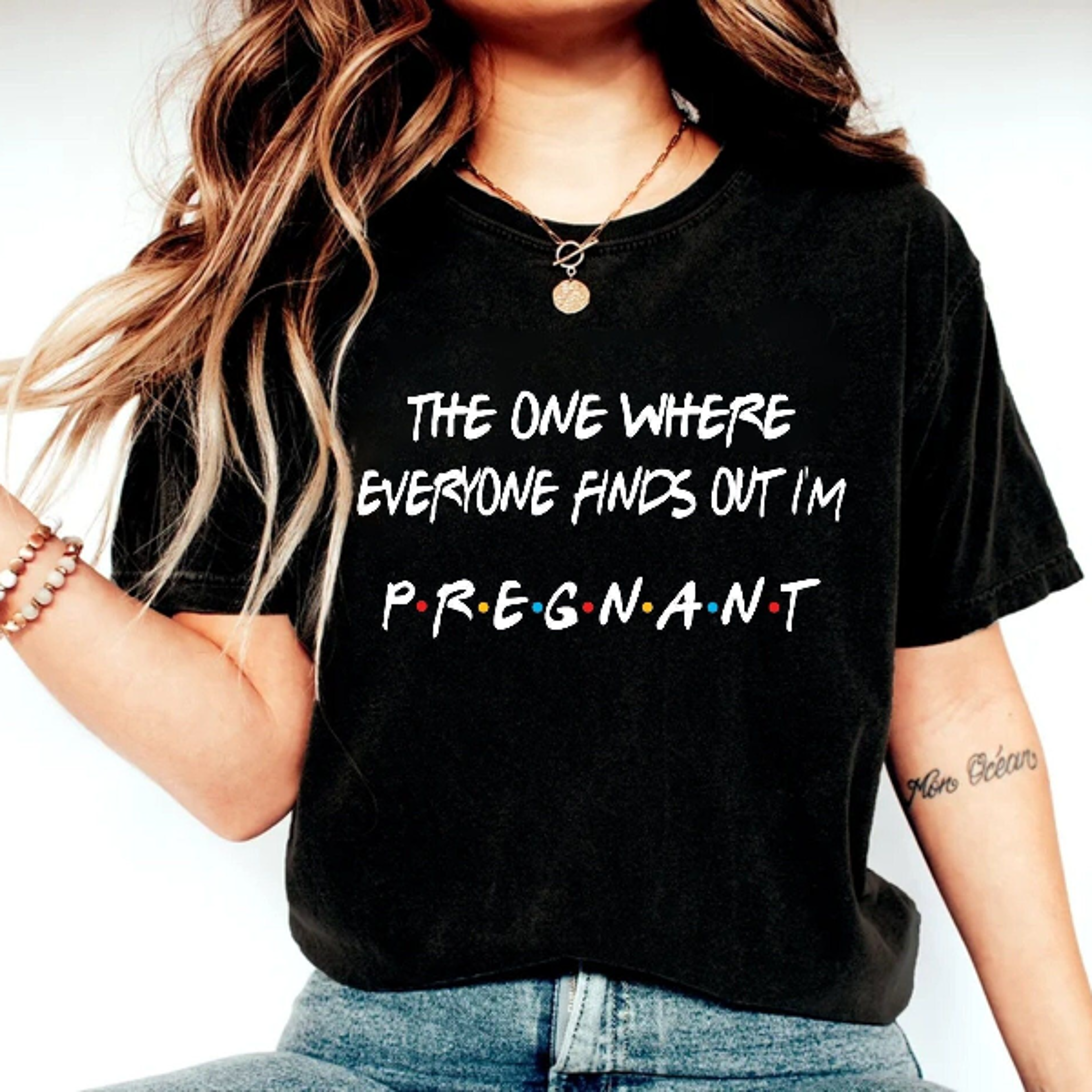 the one where everyone finds out i'm pregnant shirt pregnancy reveal tee