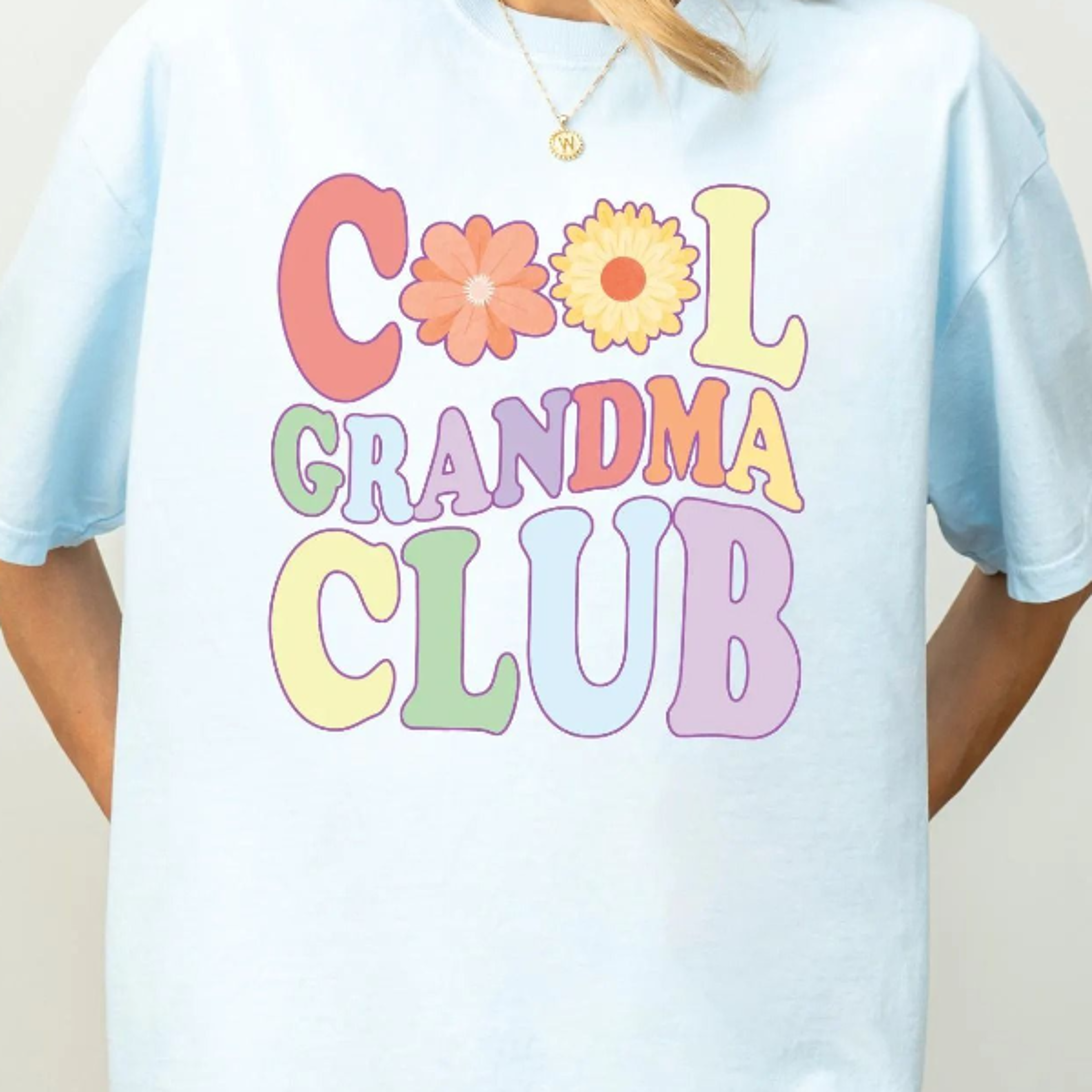 cool grandma club t-shirt | funny grandma tee | grammy shirt | mother's day gift for grandma