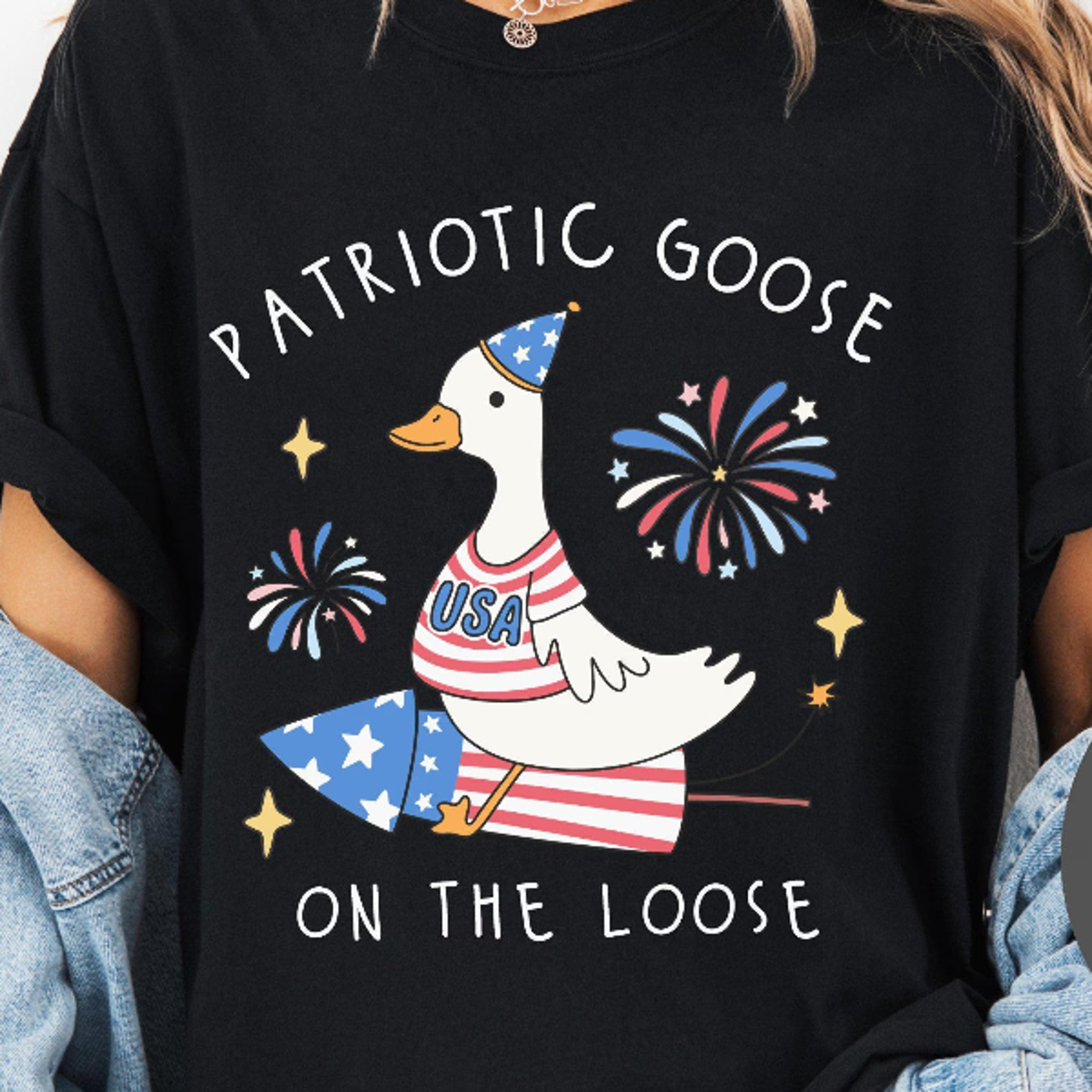 patriotic goose on the loose 4th of july funny usa graphic tee