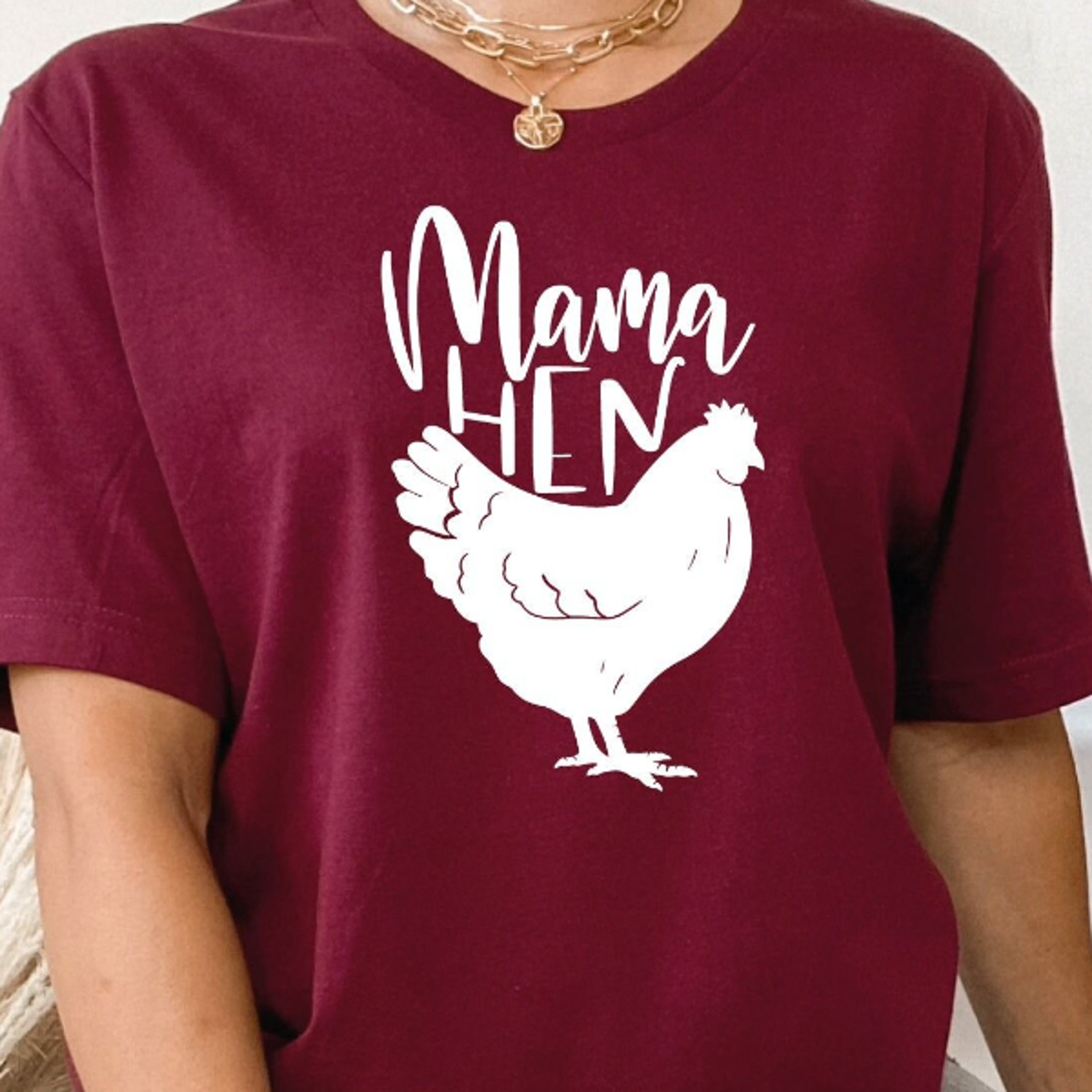 mama hen shirt, hen t-shirt, chicken t-shirt, farmer girl tee, chicken mama shirt, gif for farmer, farming t-shirt