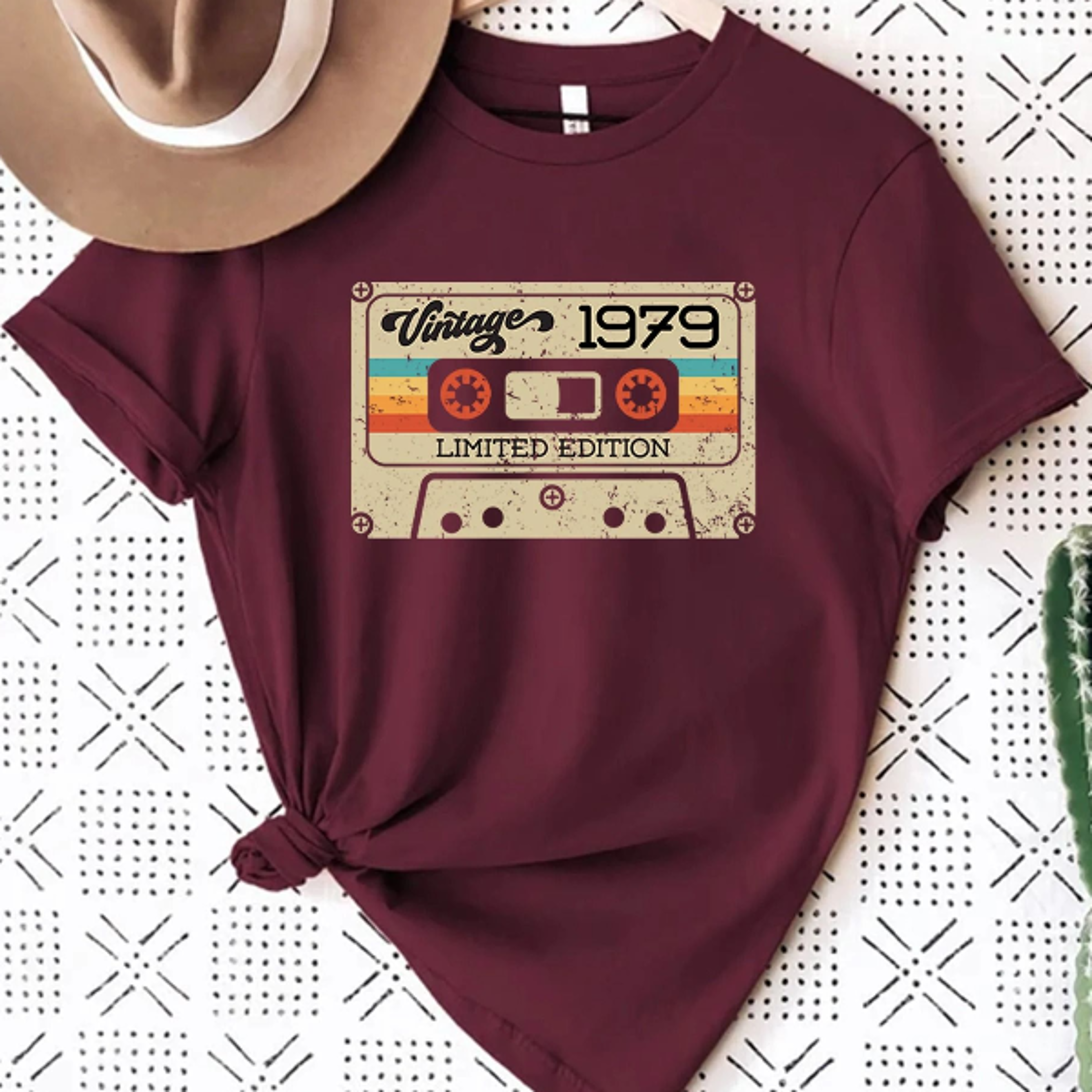 44th birthday shirt vintage 1979 graphic tee retro birthday gift for men and women limited edition t-shirt