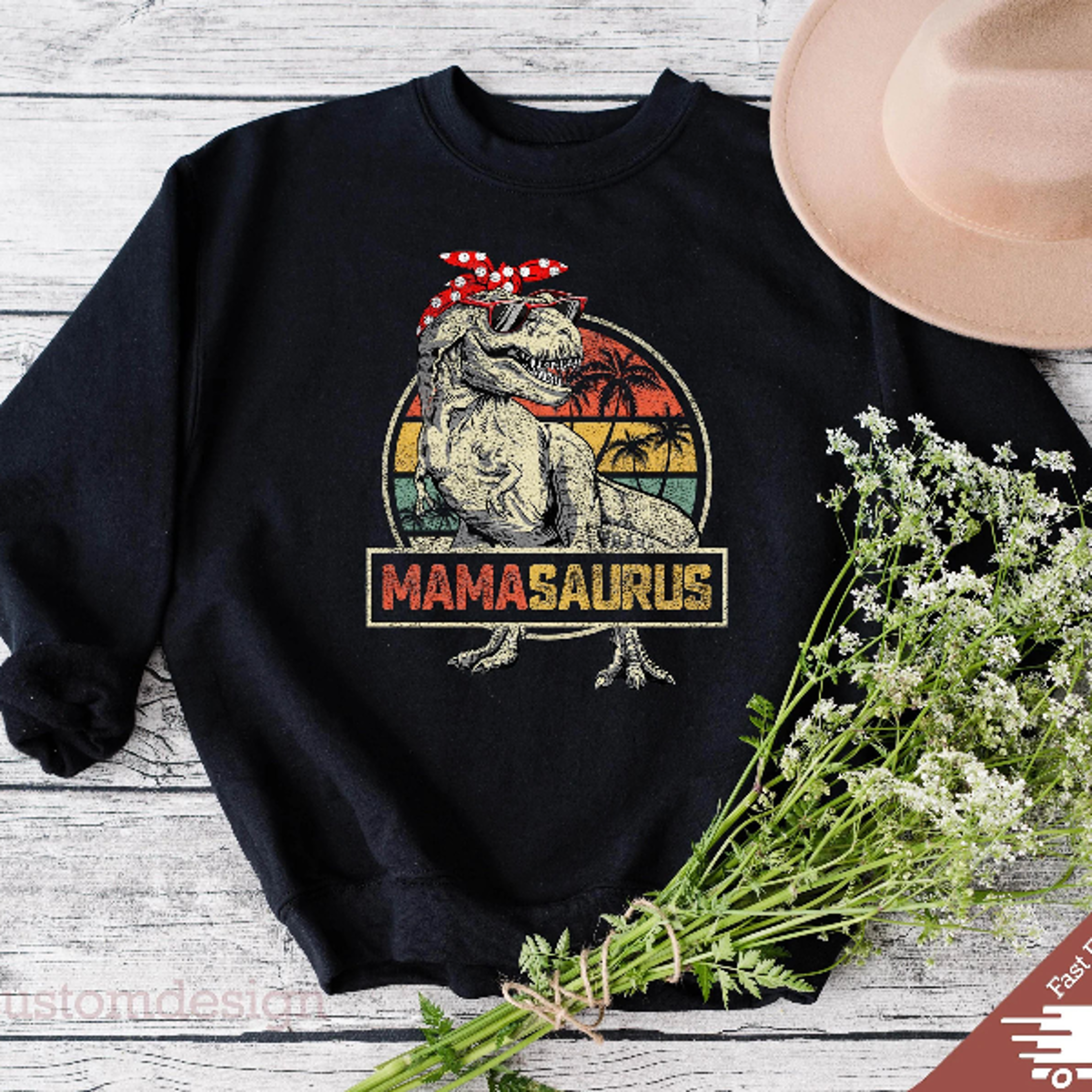 vintage mama saurus sweatshirt t-rex dinosaur mom graphic crewneck funny motherhood gift
