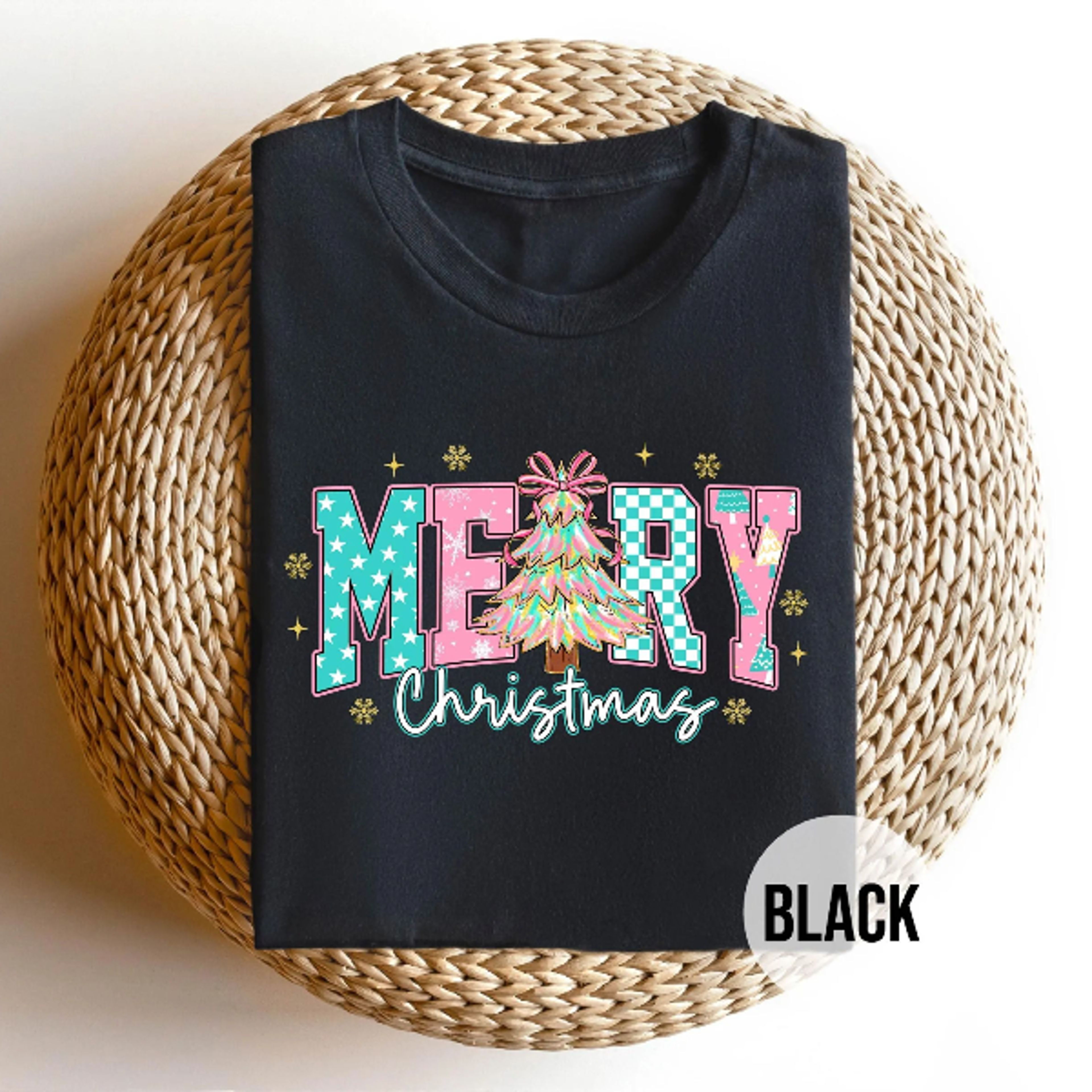 merry christmas shirt retro pastel holiday graphic tee cute christmas tree aesthetic xmas t-shirt