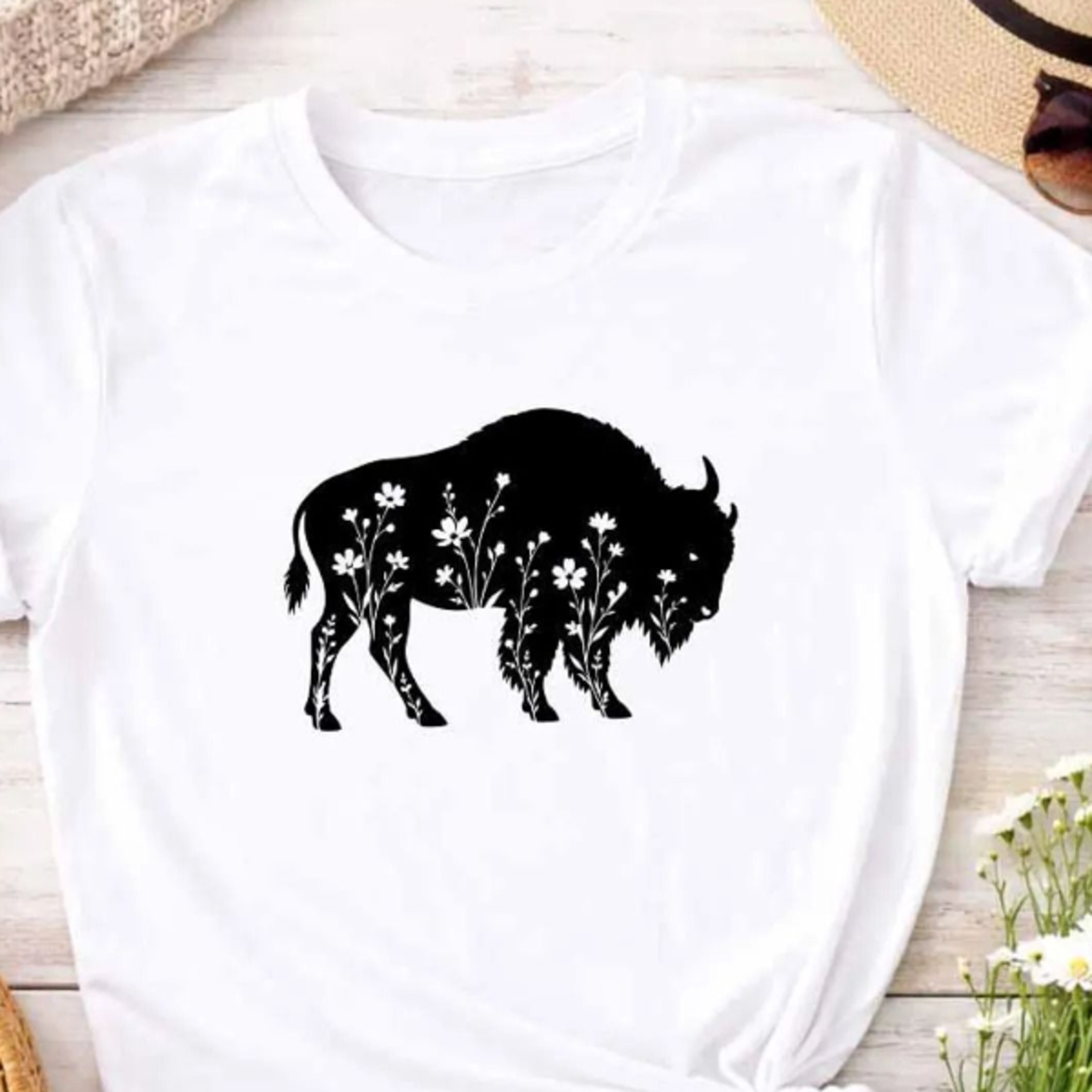 floral buffalo t shirt, western rodeo graphic tee, wild west cowgirl shirt, country style top, vintage western ranch sty